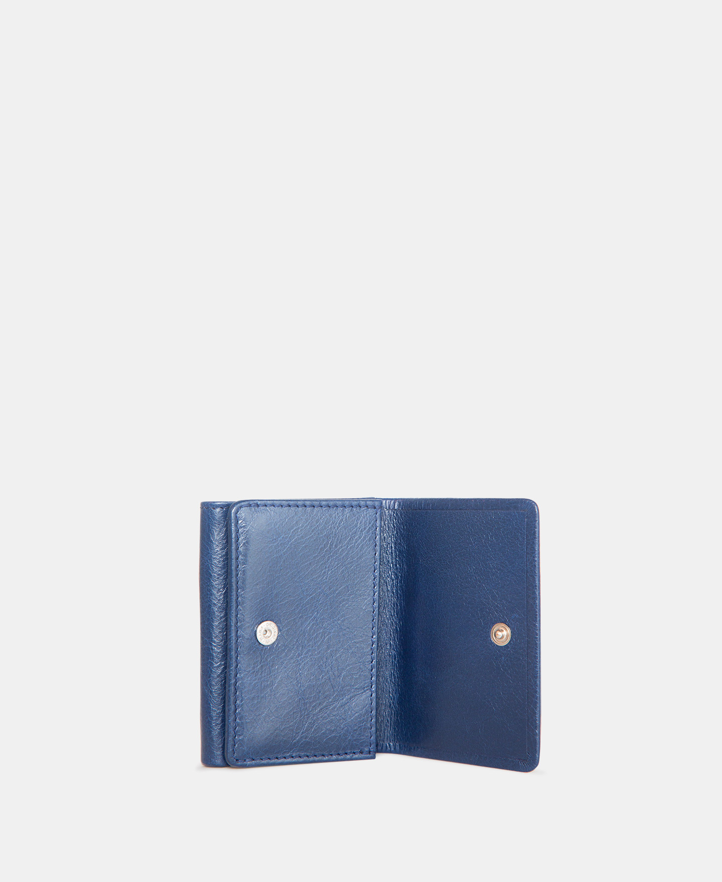 Semi-gloss leather wallet responsible image number 2