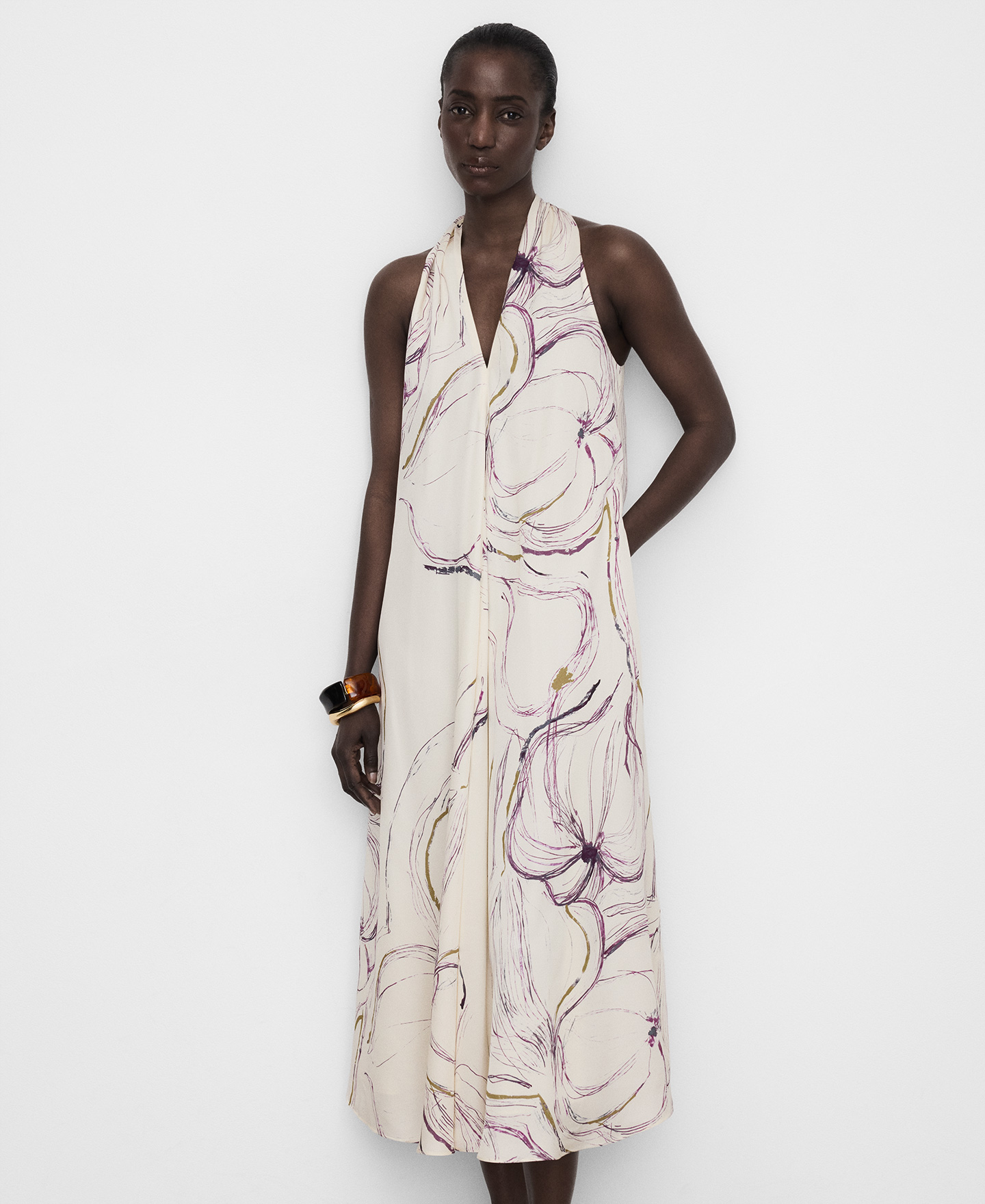 Vestido estampado escote pico image number 0