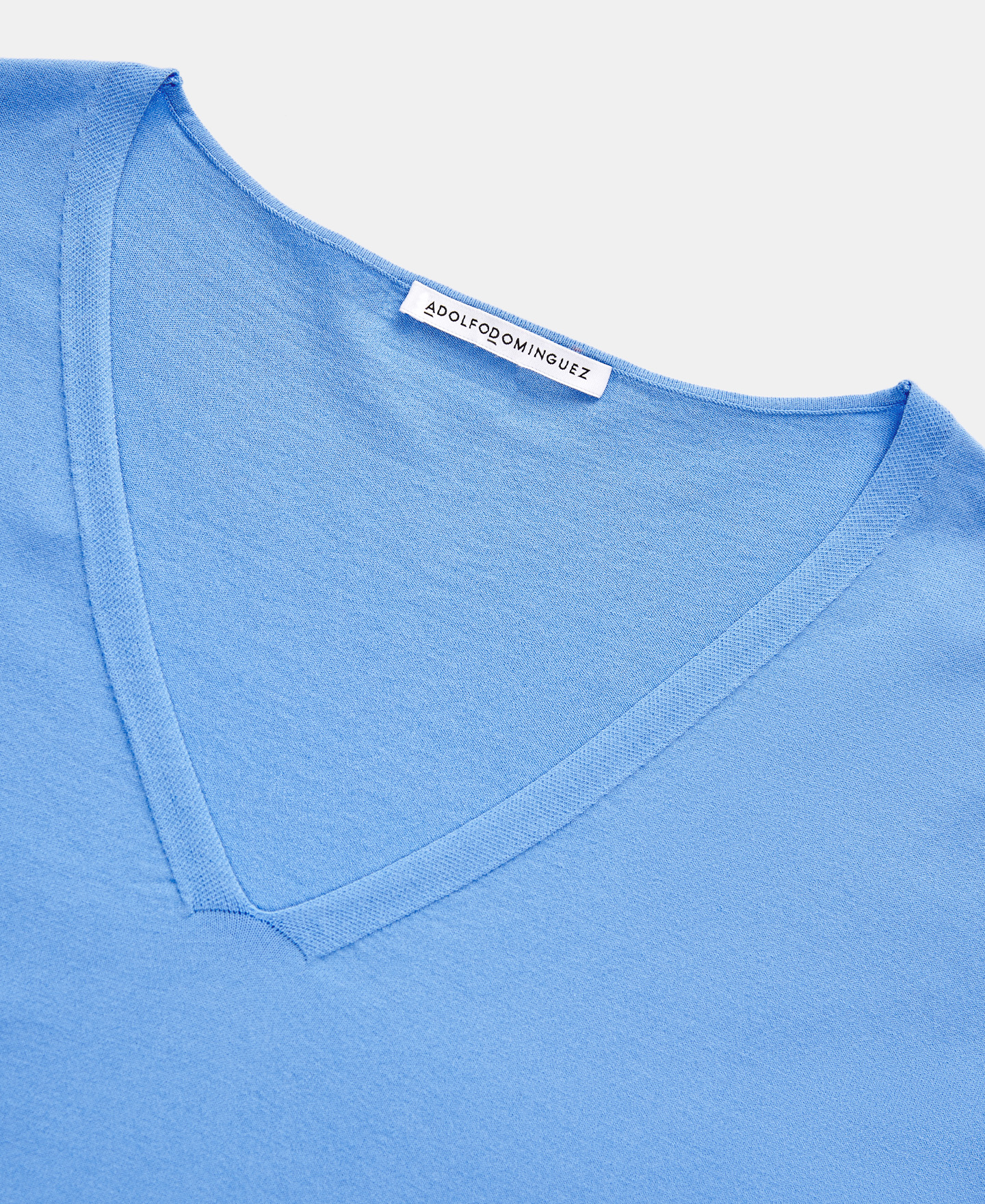 Jersey viscosa cuello pico image number 6
