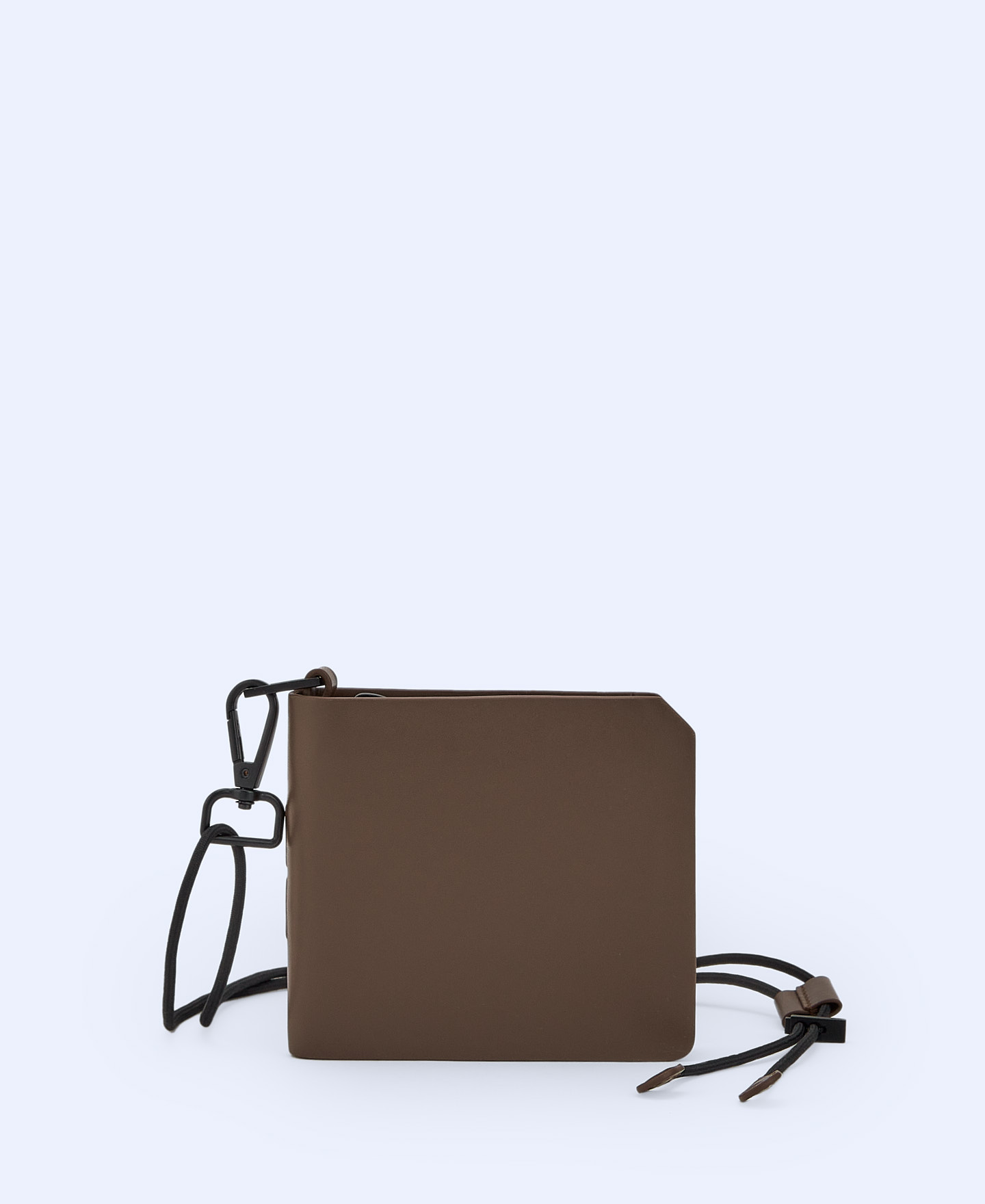Cartera de piel responsable image number 0