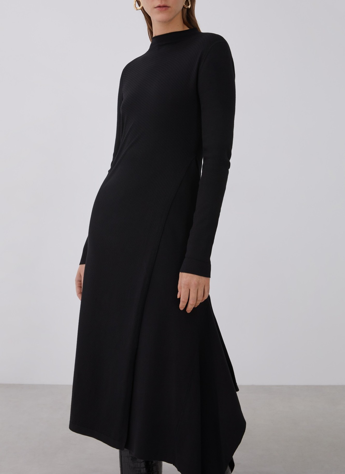 Midi thick stretch-knit dress with godet image number 0