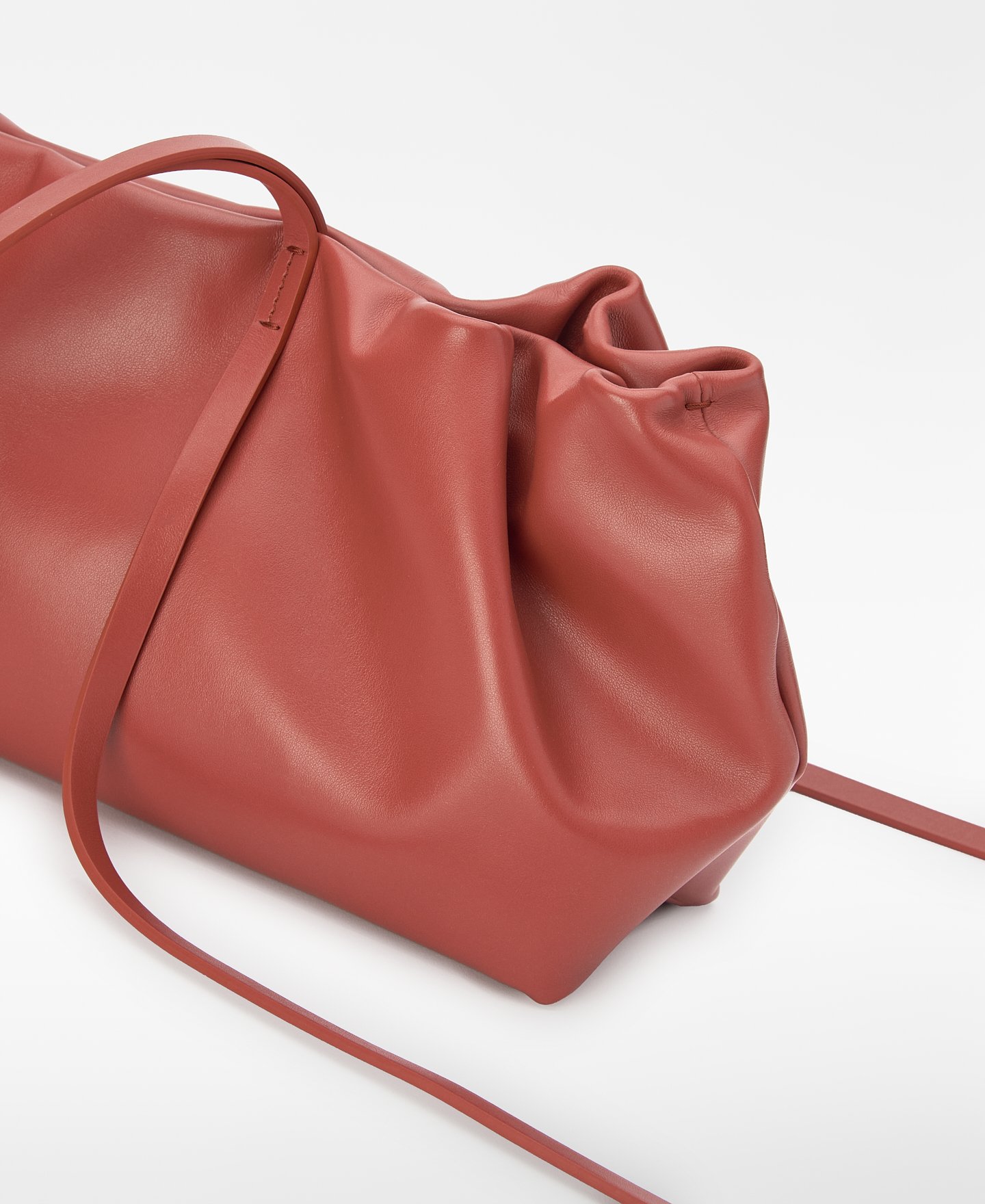 Doce elongated maxi shoulder bag image number 2