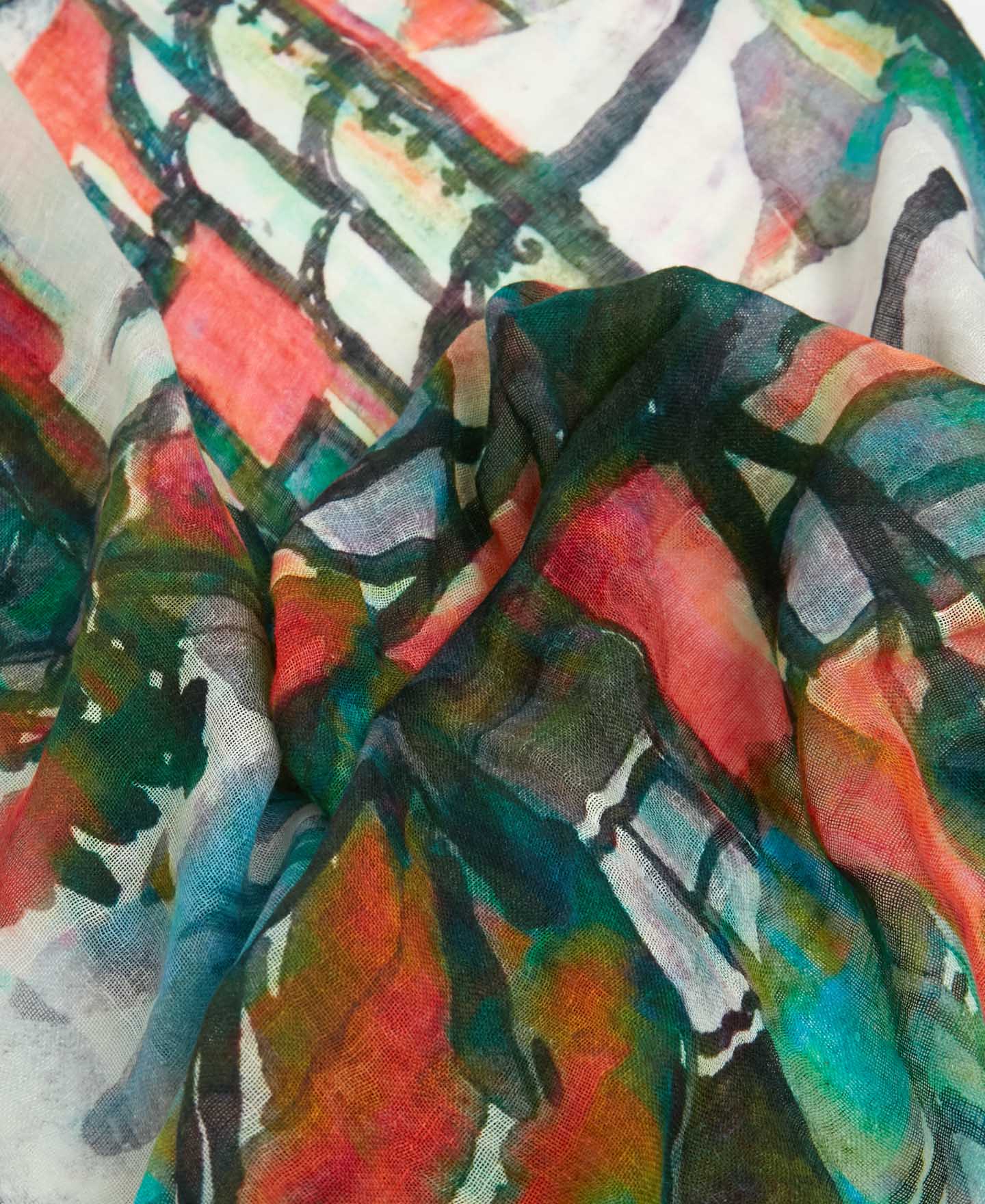 Chal estampado floral image number 2