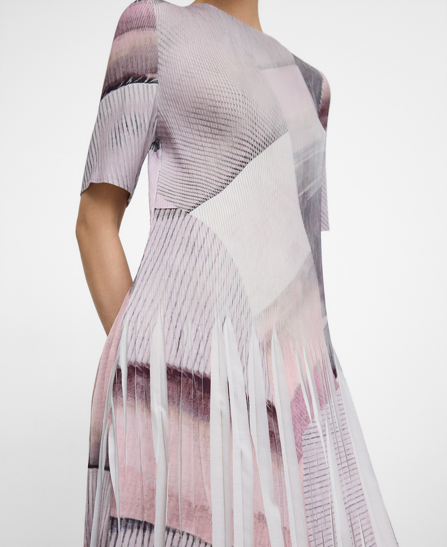 Vestido crinkle estampado image number 3