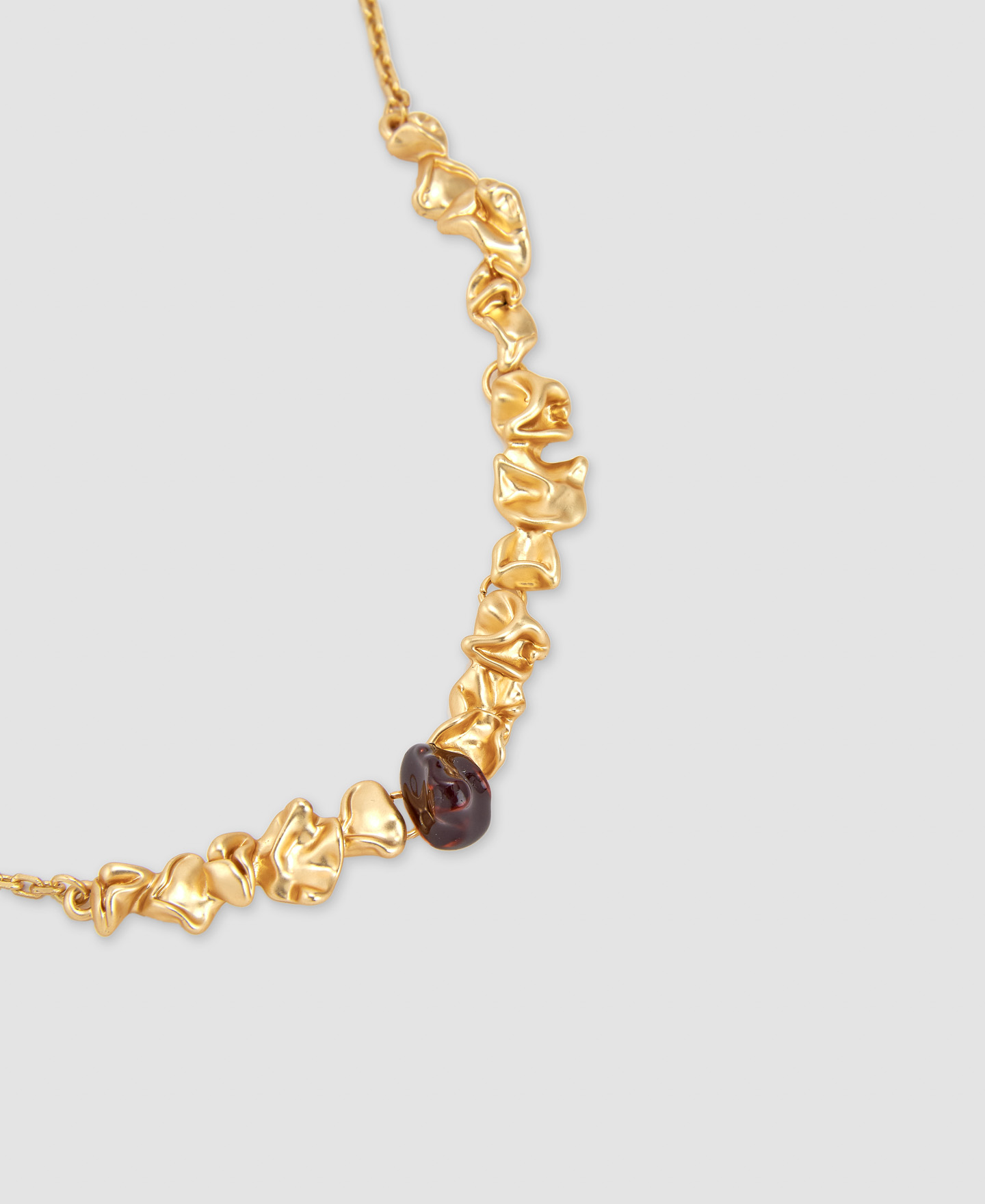 Zinc, brass and resine Pétalo necklace image number 1