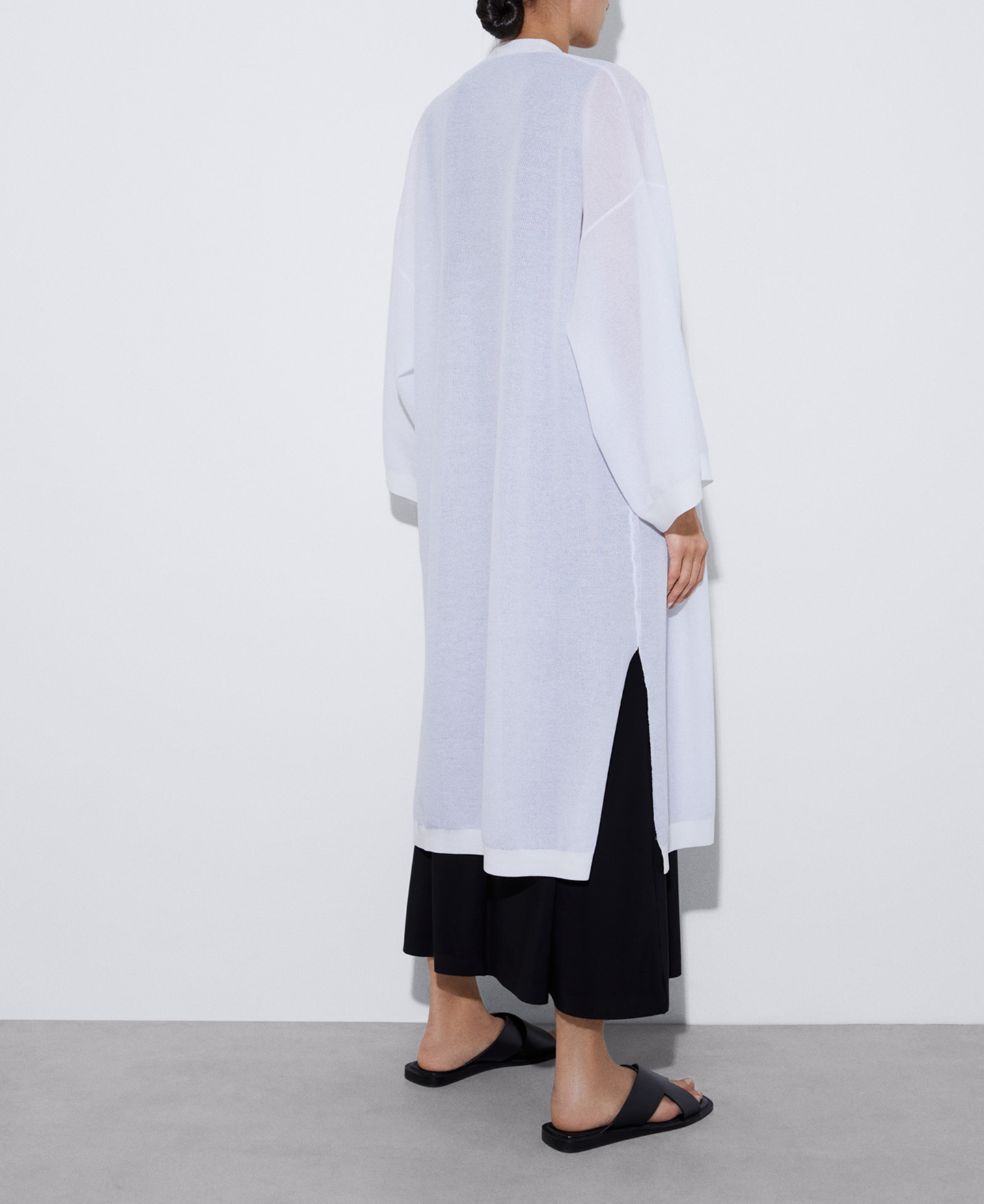 Semitransparent jacket with wide sleeves image number 2