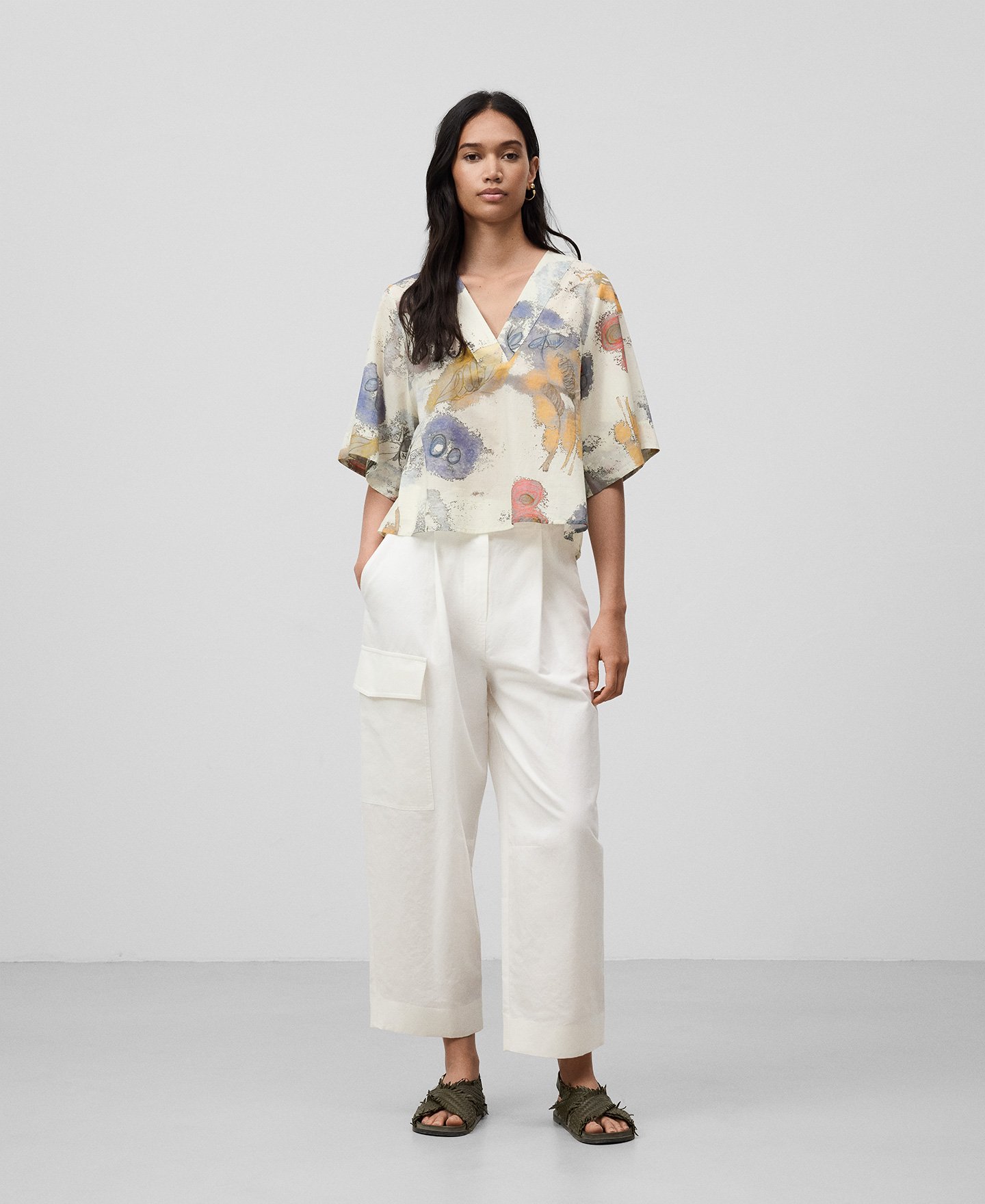 V-neckline printed blouse woman image number 1
