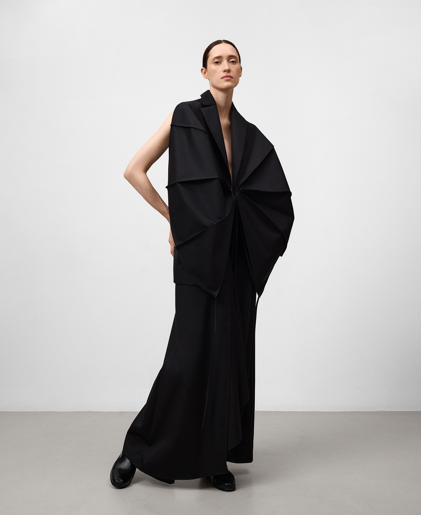 Convertible tailored vest woman image number 4