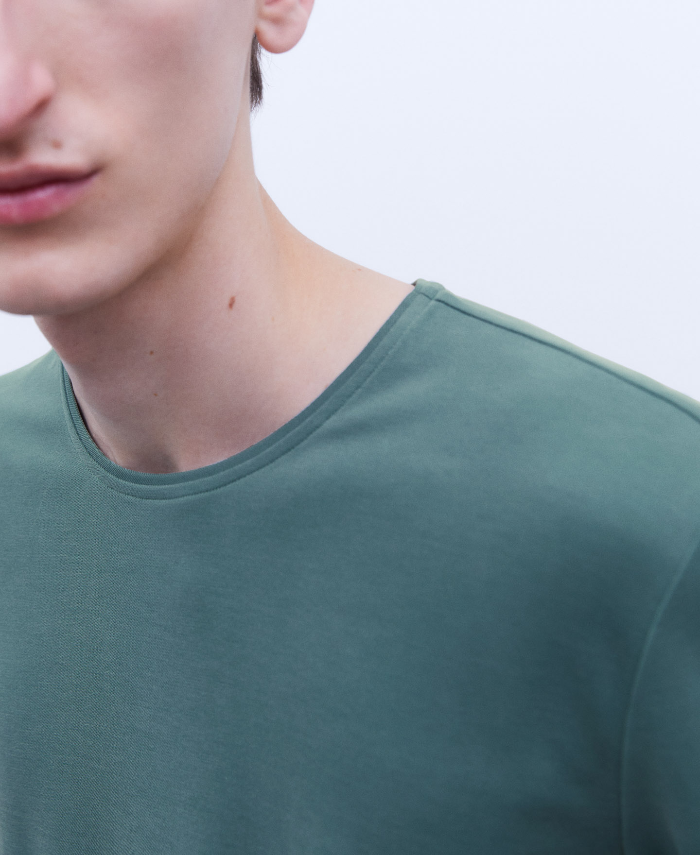 Modal crew neckline T-shirt image number 3
