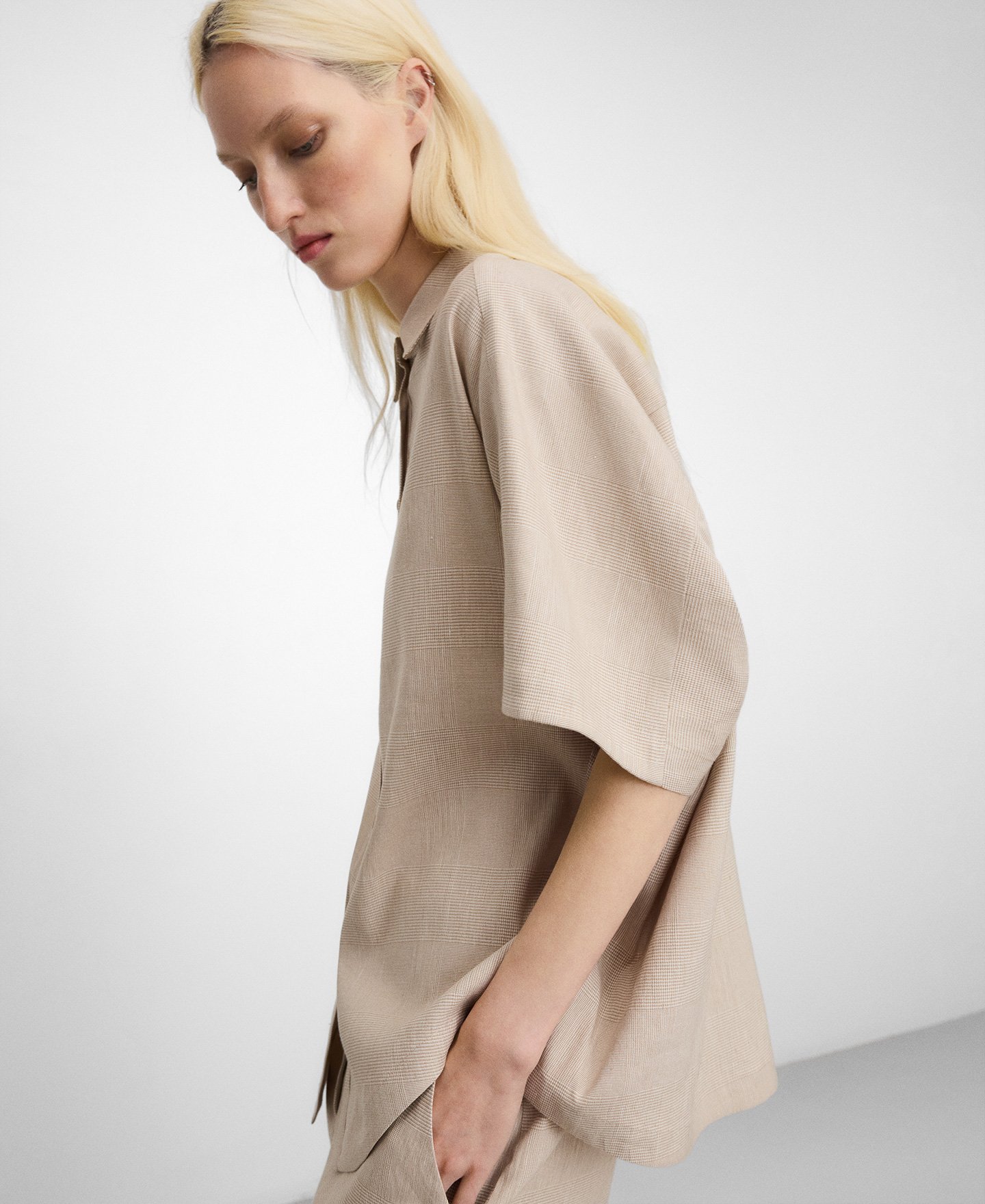 Camisa oversize microdibujo image number 3