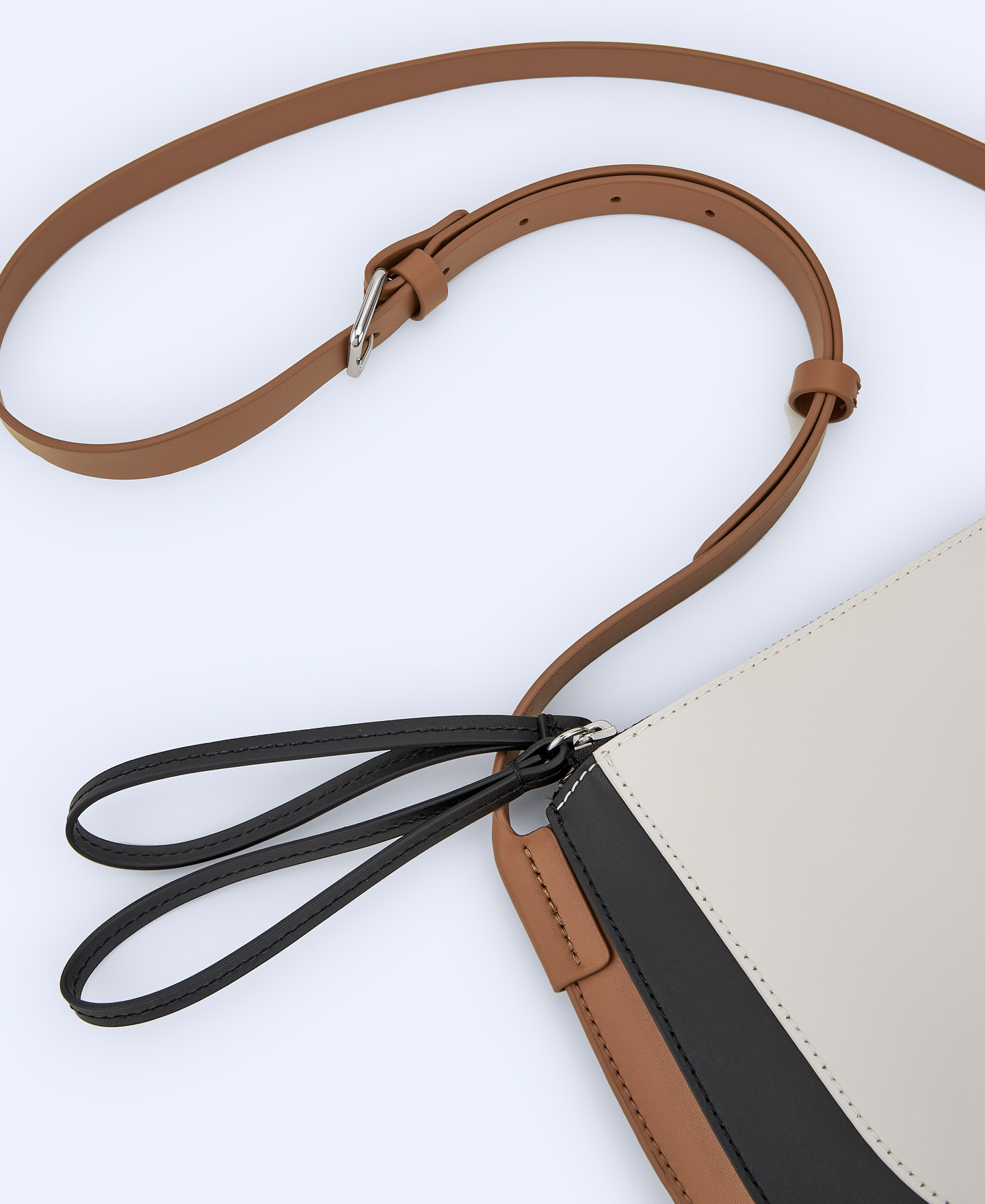 Three-colour leather shoulder bag image number 3