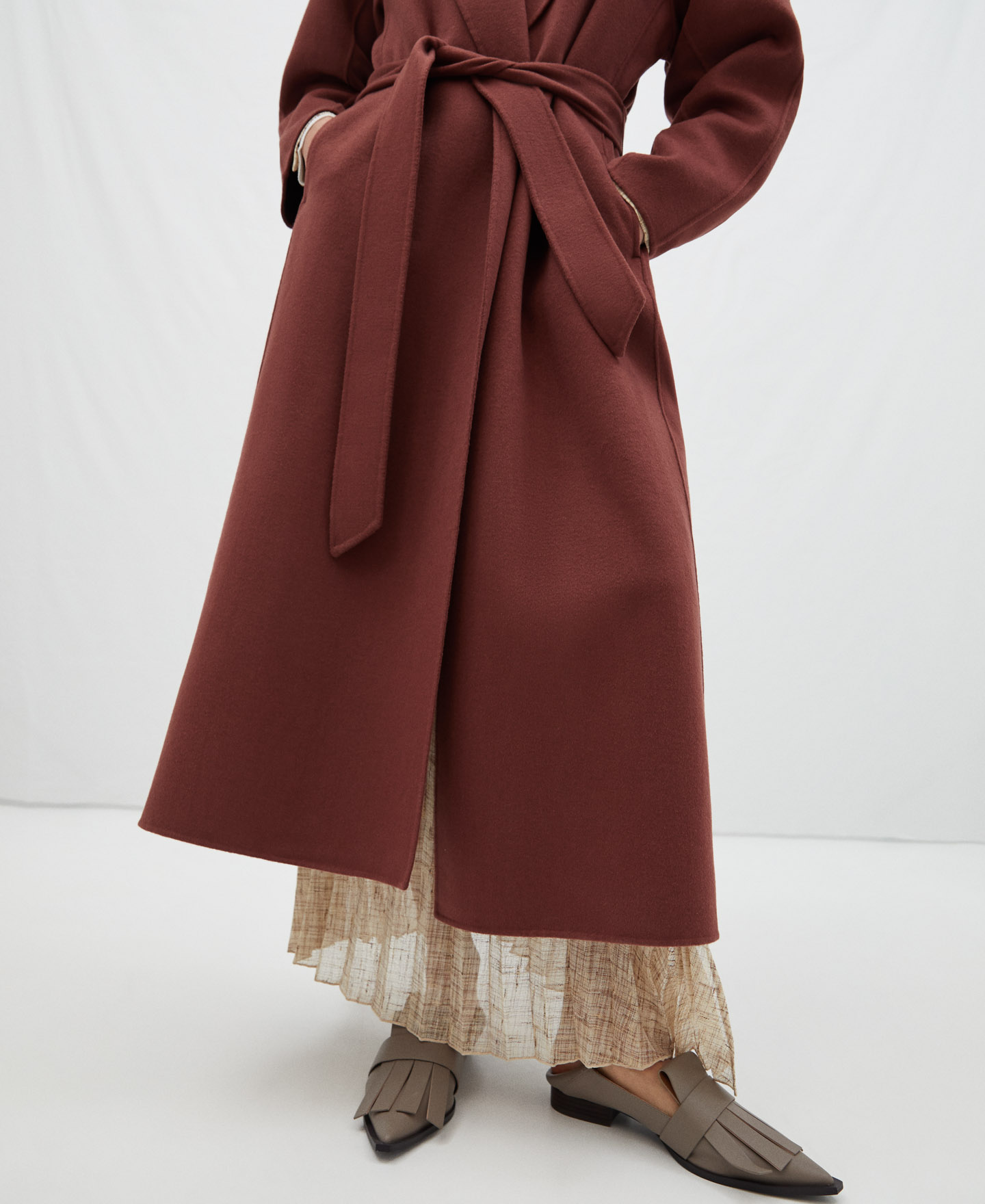 Merino wool travel coat image number 4