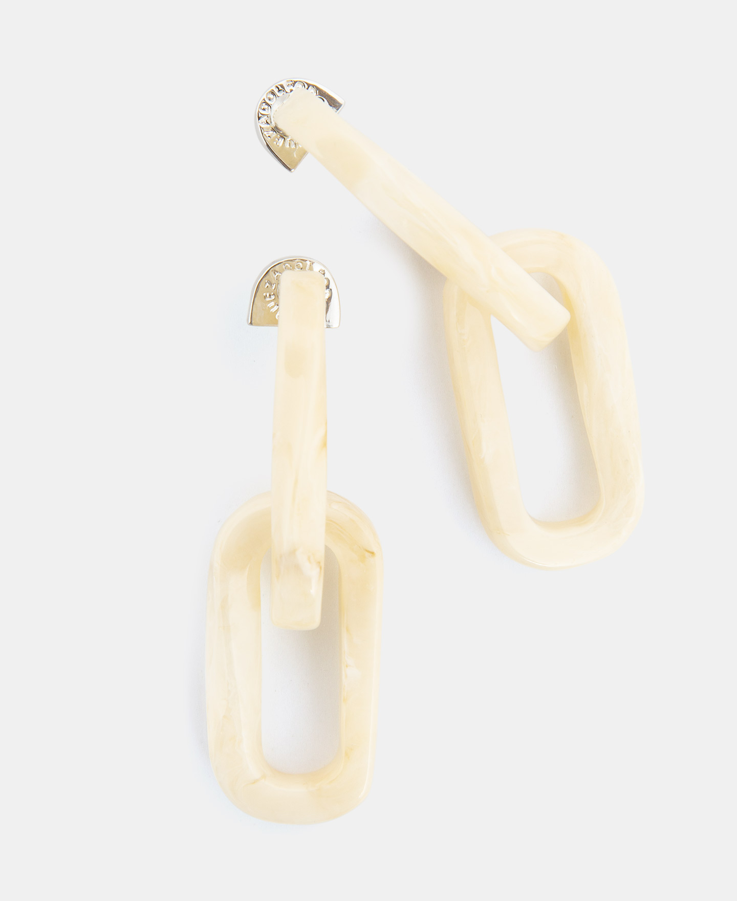 Author's resin chain link earrings image number 1