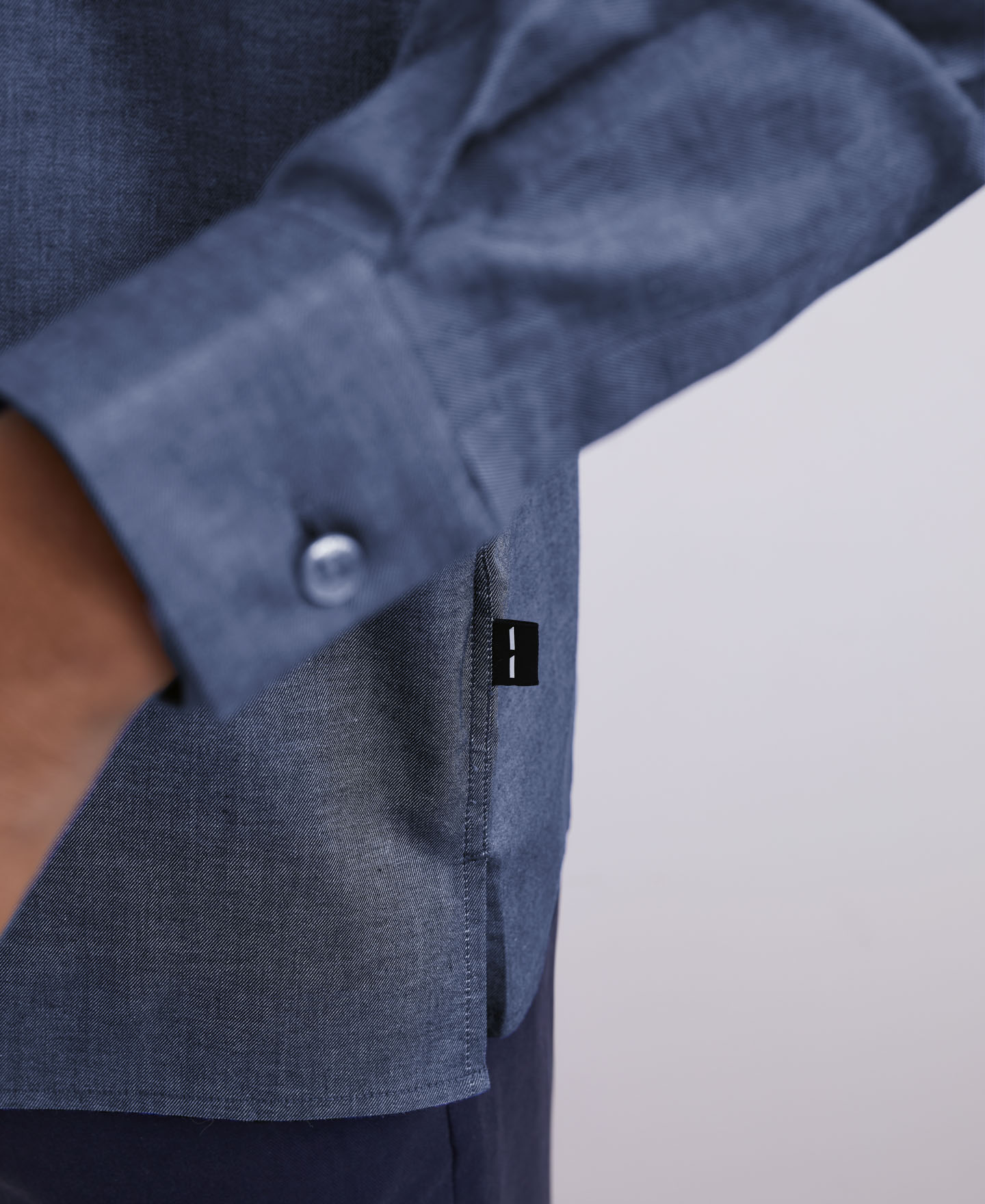 Mandarin collar button neck cotton shirt image number 2