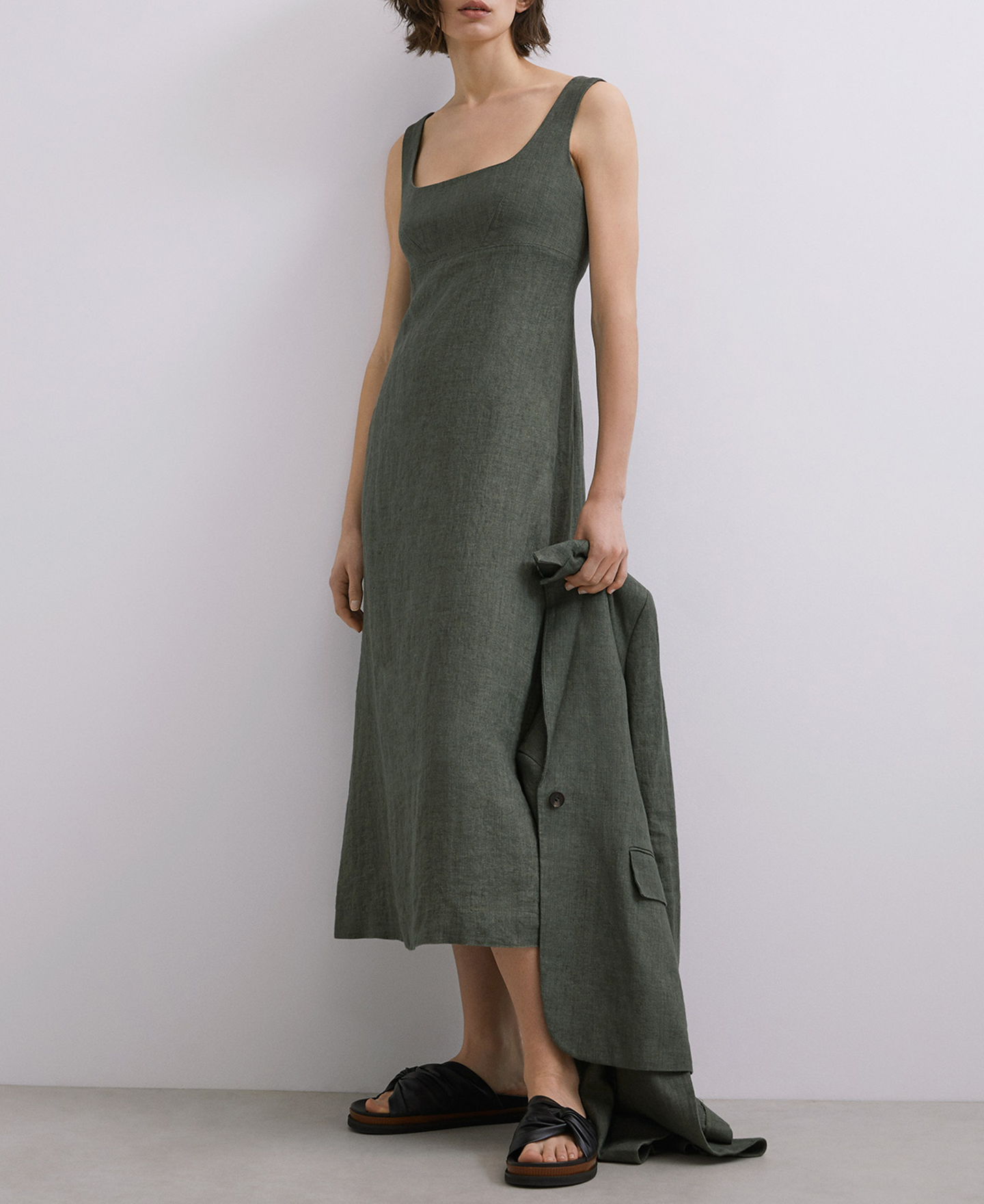 Square neckline linen dress image number 0