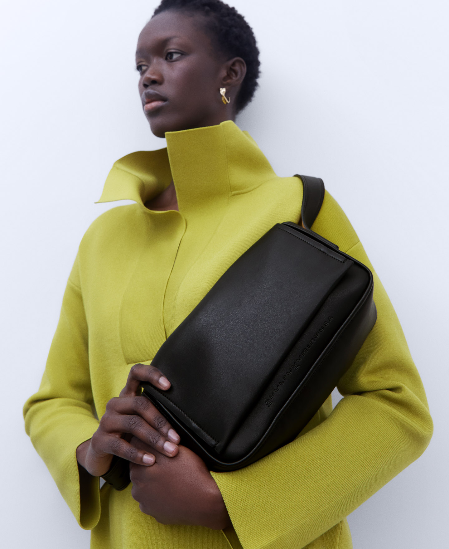 Smooth texture small shoulder bag image number 5