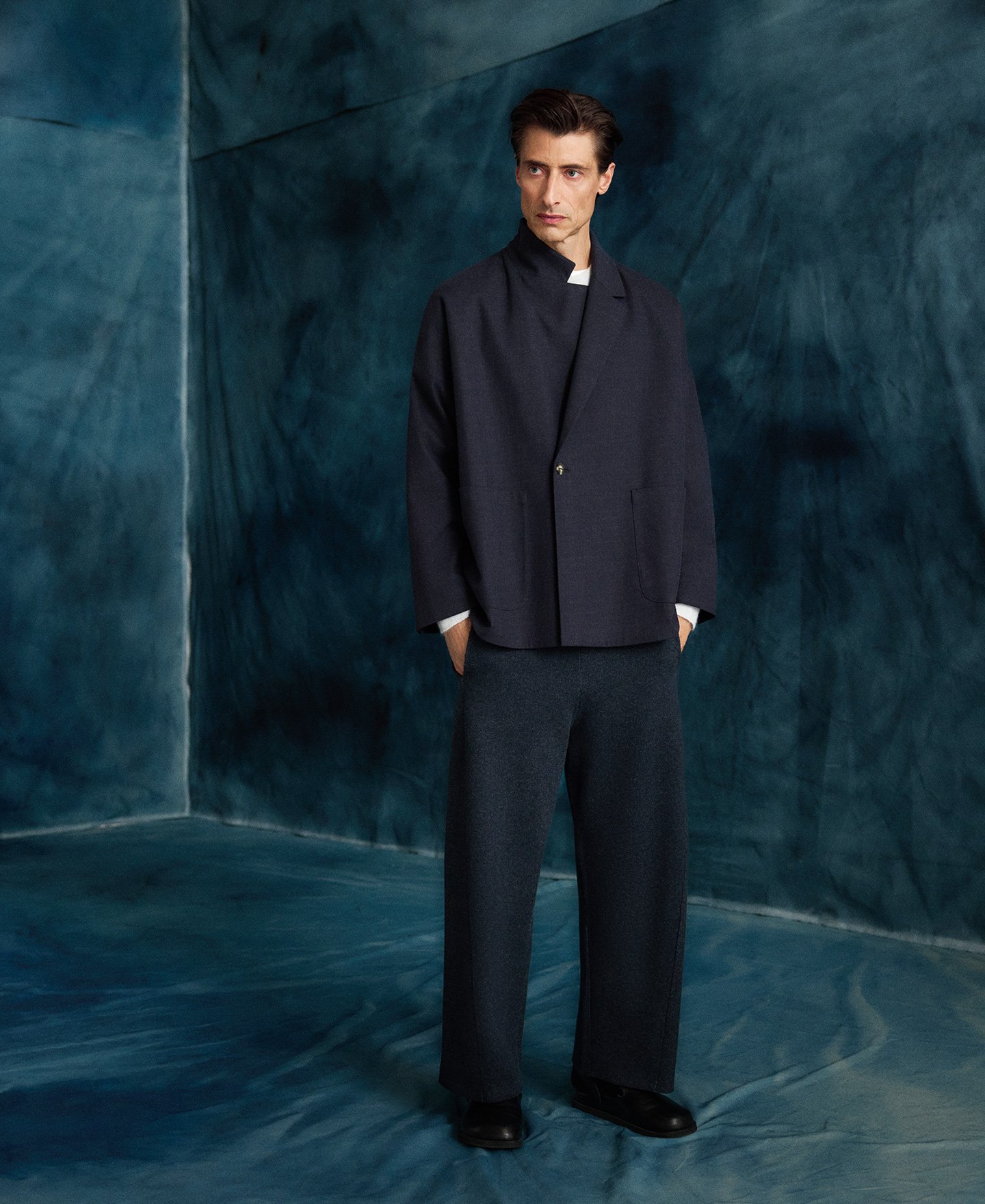 Knit barrel fit trousers man image number 1