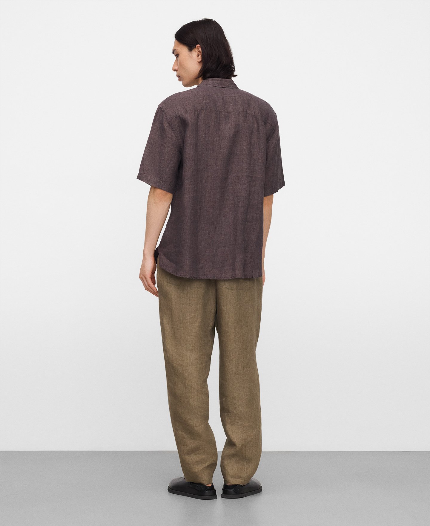 European linen bowling collar shirt image number 2