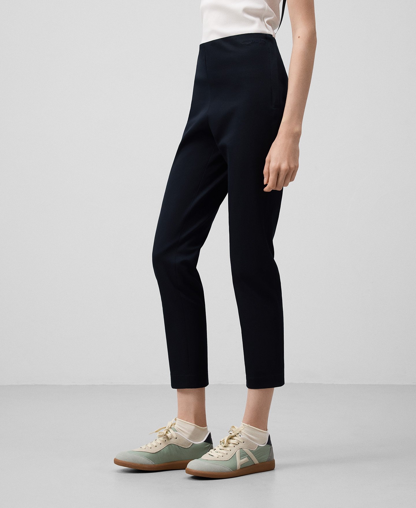 Ankle-length skinny trousers woman image number 0