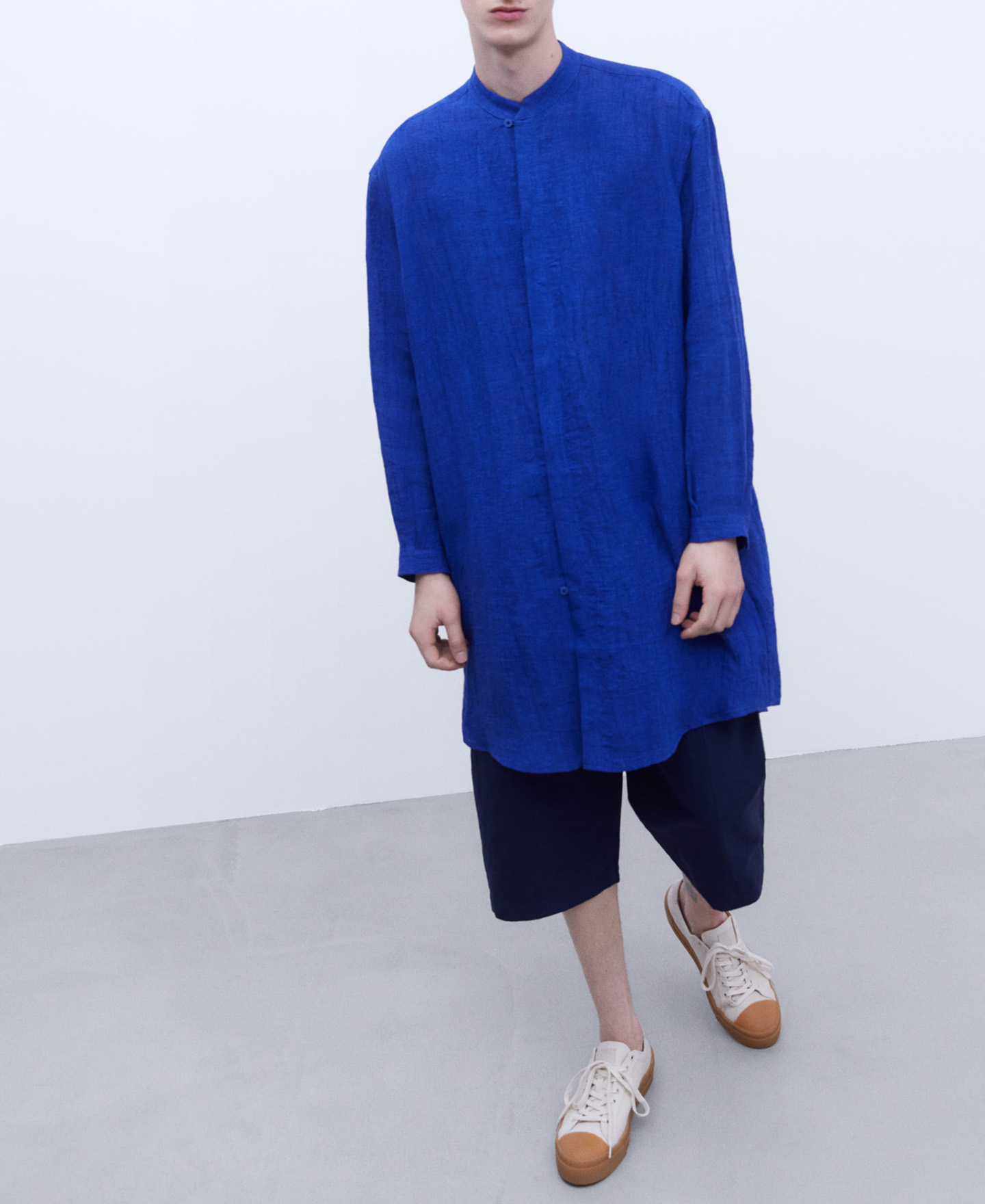 Caftan ouvert en lin européen image number 1