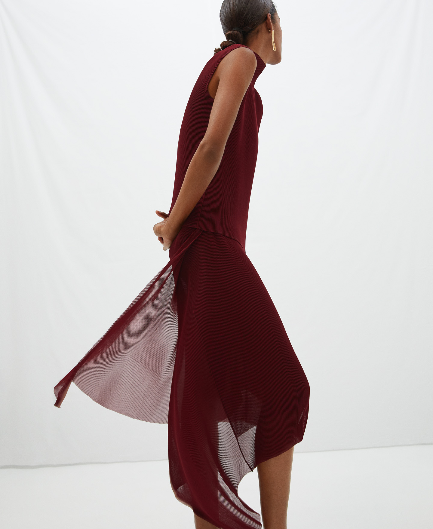 Asymmetric crinkle skirt image number 3