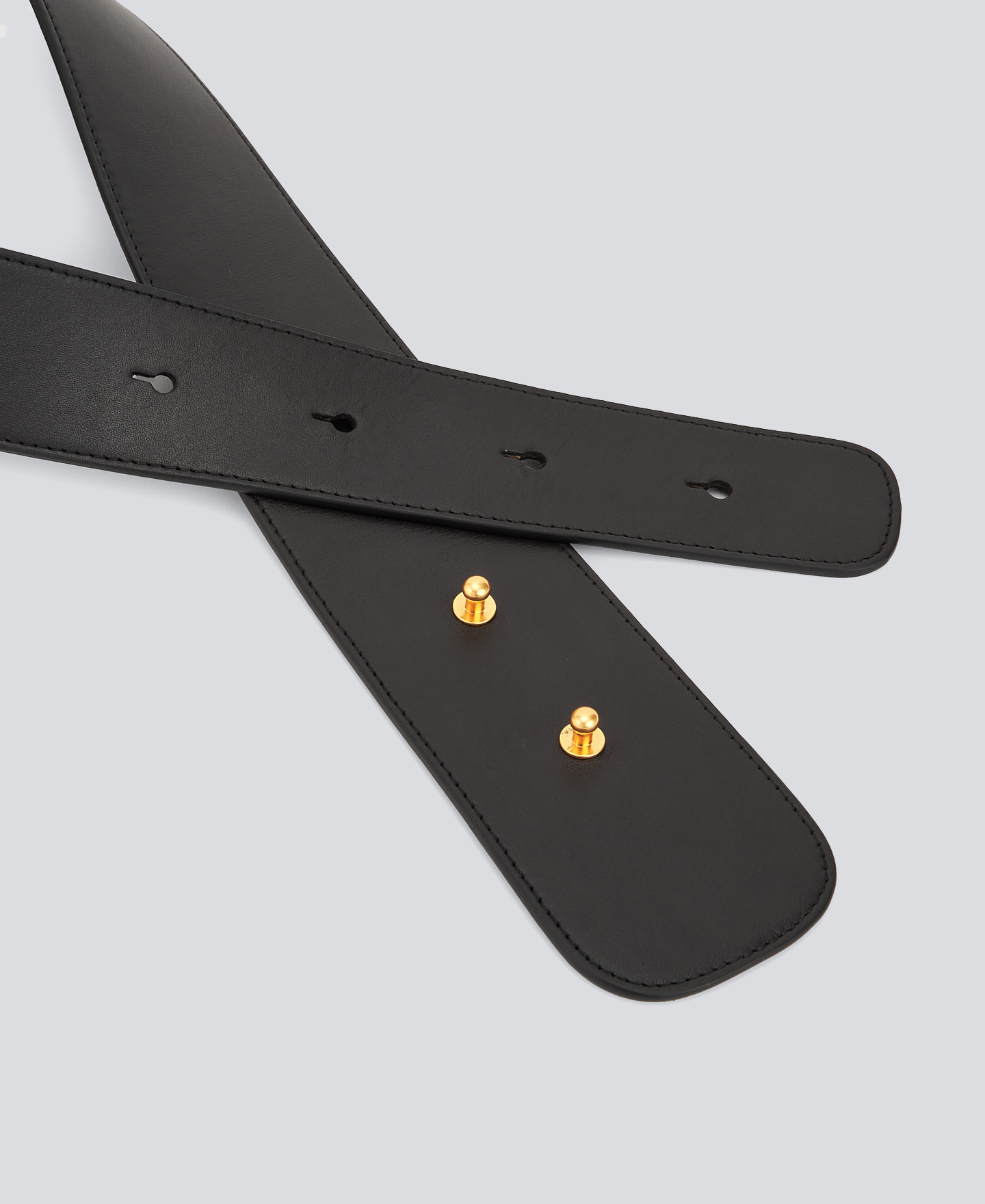 Black leather belt for women image number 2