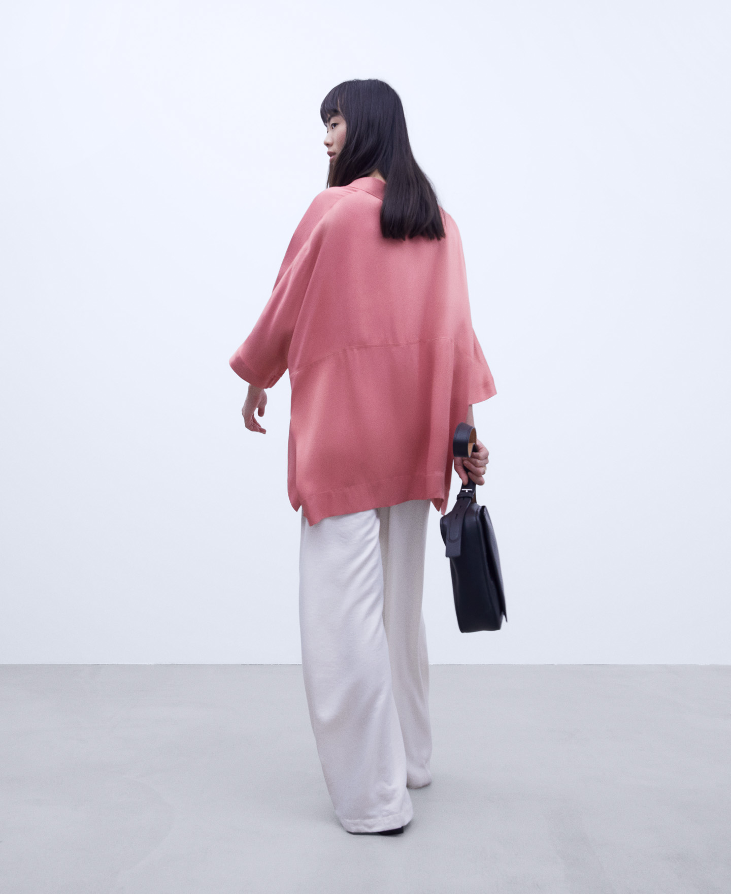Japanese sleeve fluid shirt image number 2