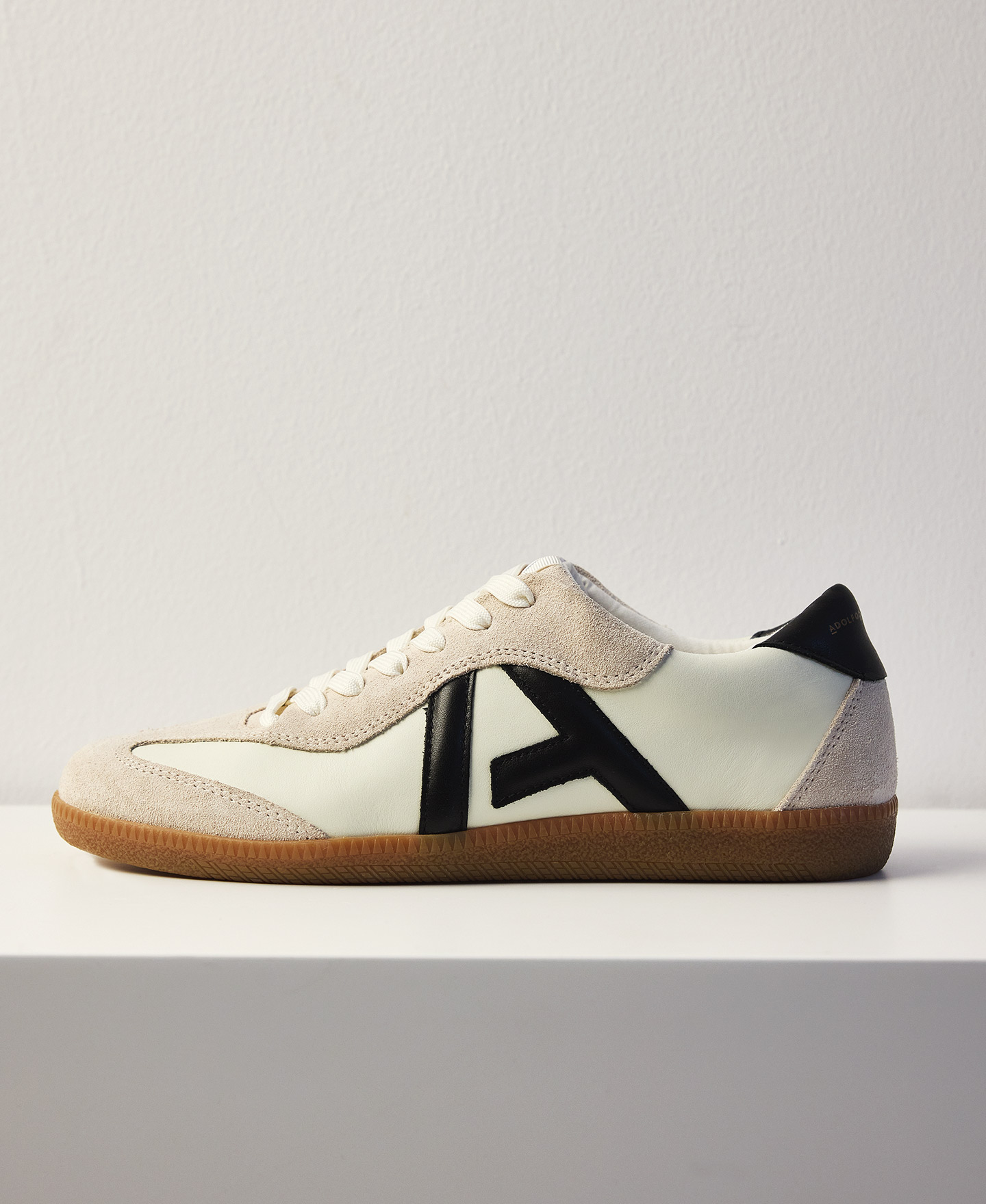 Leather and suede logo sneaker woman image number 3