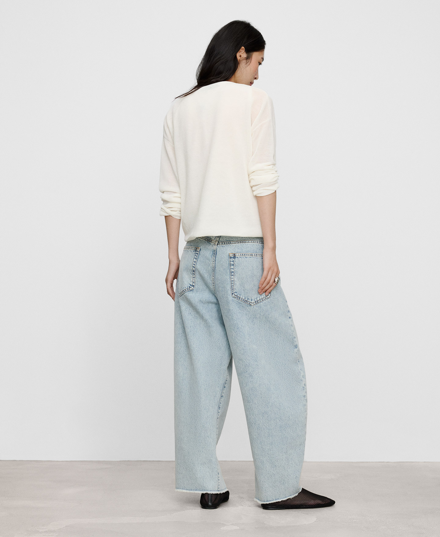 Semi-sheer fine-knit cardigan image number 2