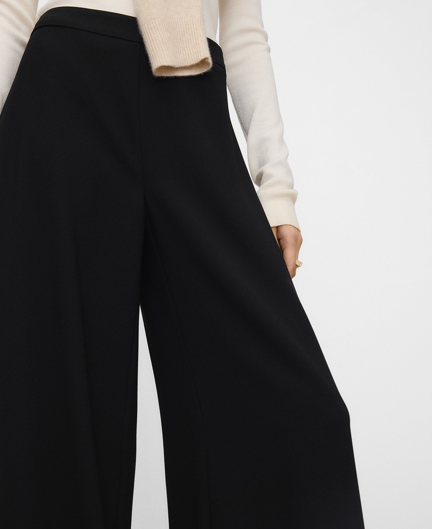 Flare trousers woman image number 3