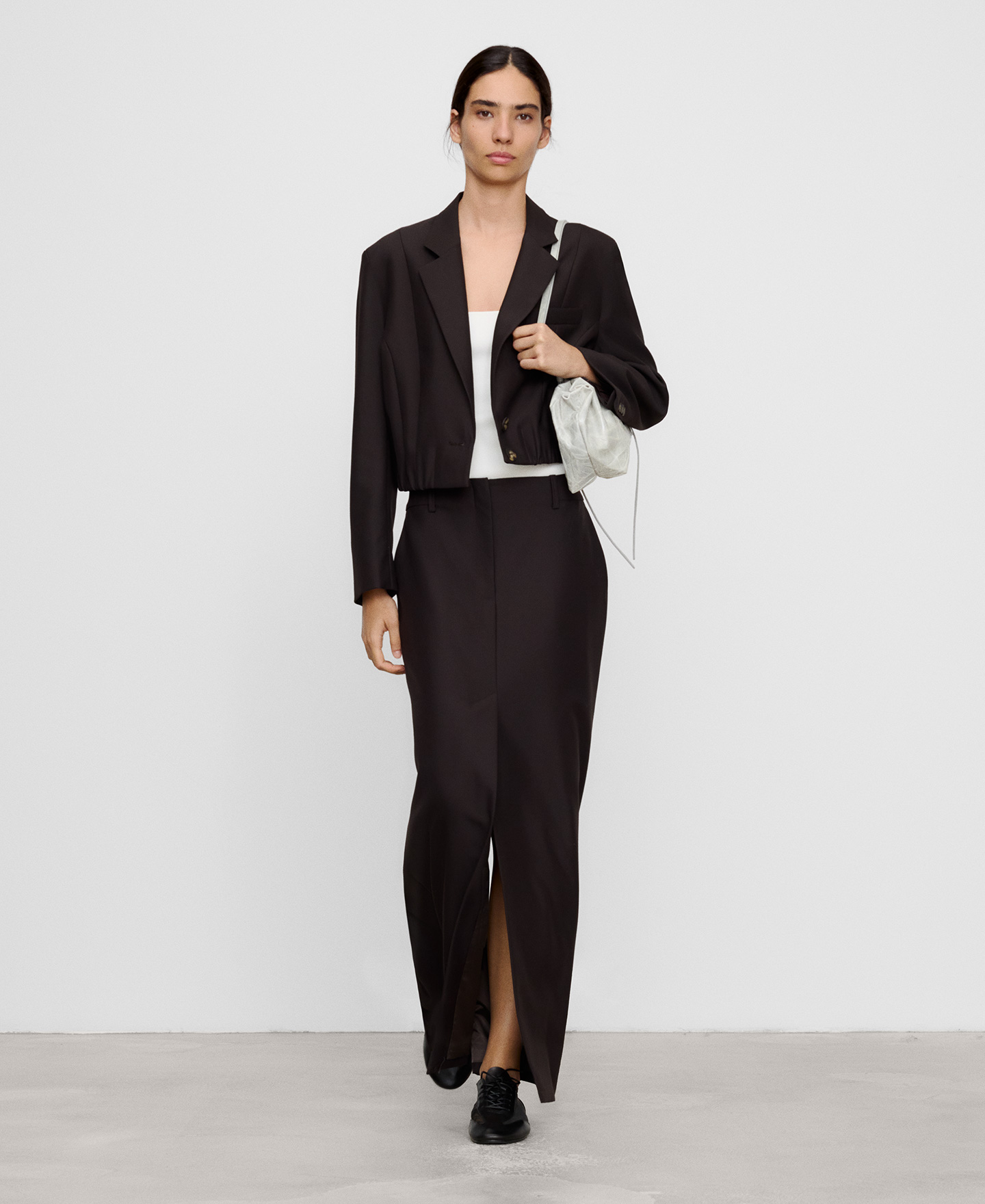 Tailored long skirt image number 1