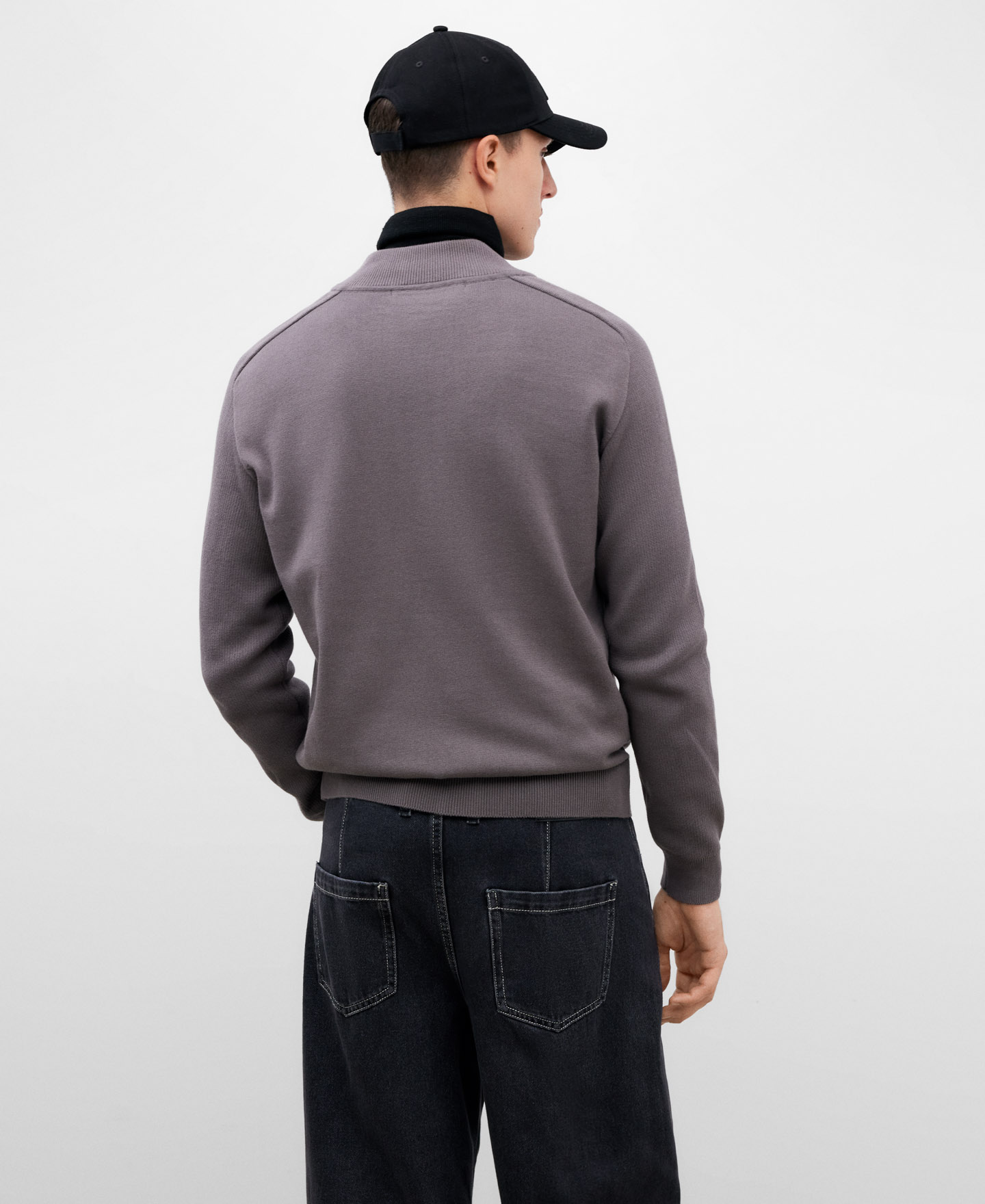 Cotton turtleneck cardigan for men image number 2