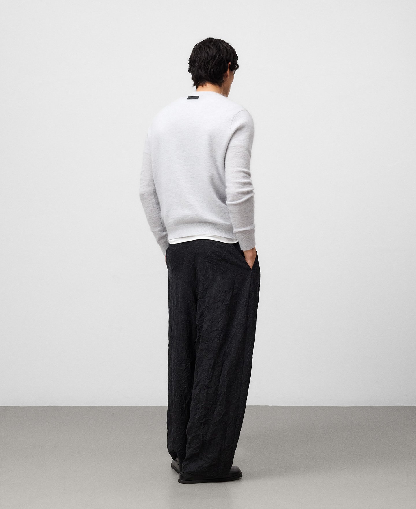 Crew collar melange knit sweater man image number 2