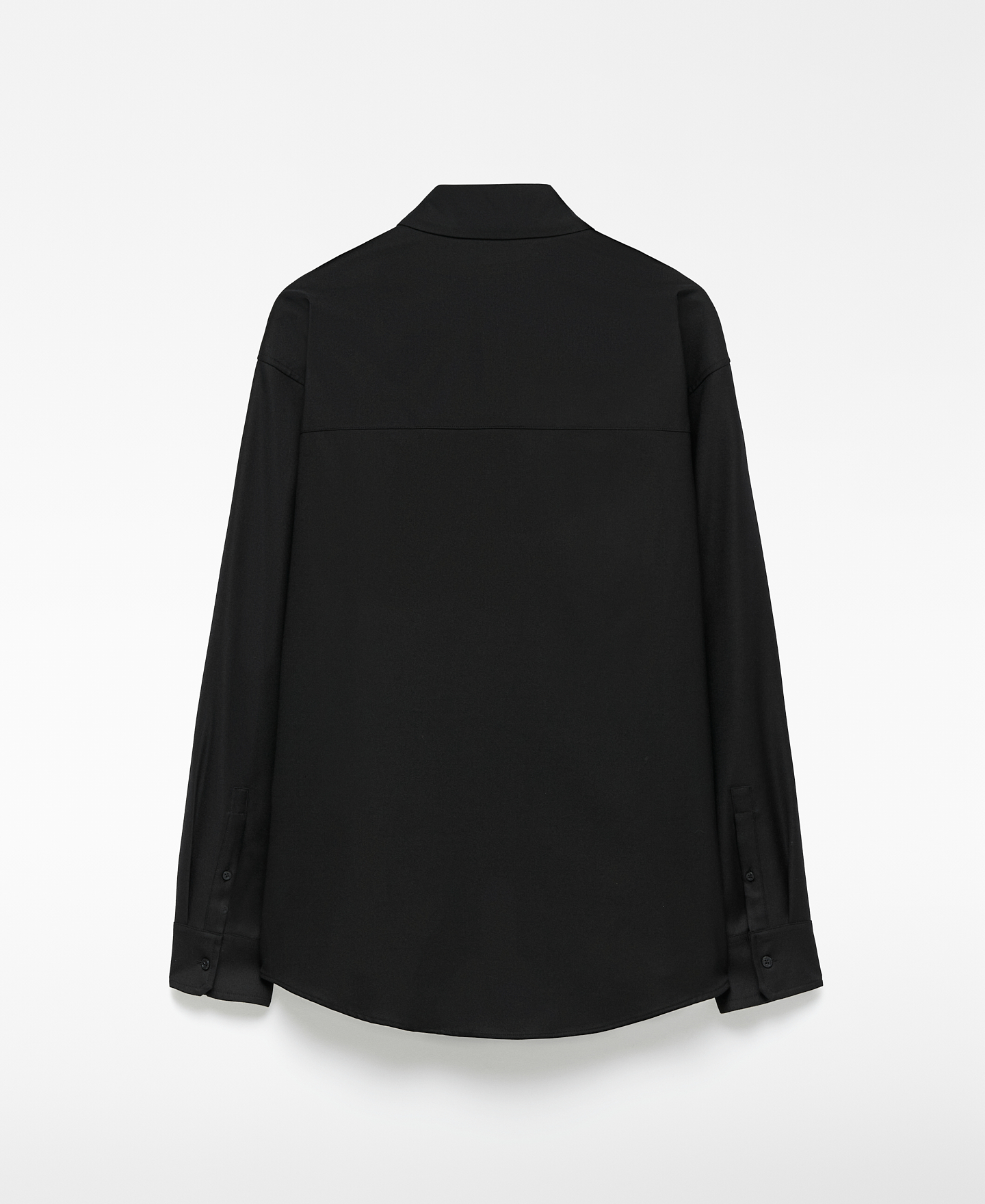 Shirt with horizontal pleat man image number 5