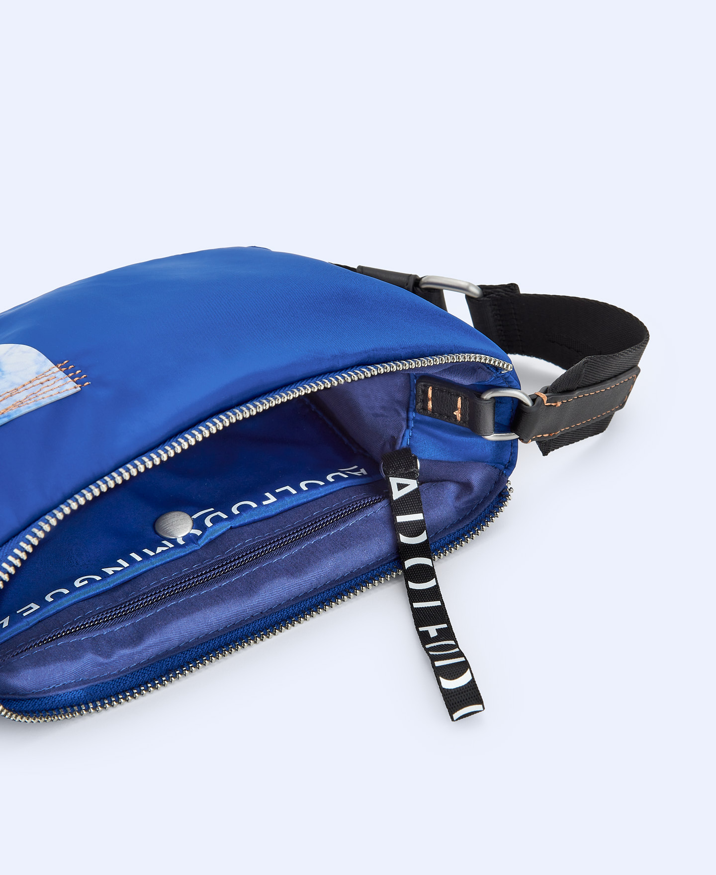 Padded fabric small shoulder bag image number 2