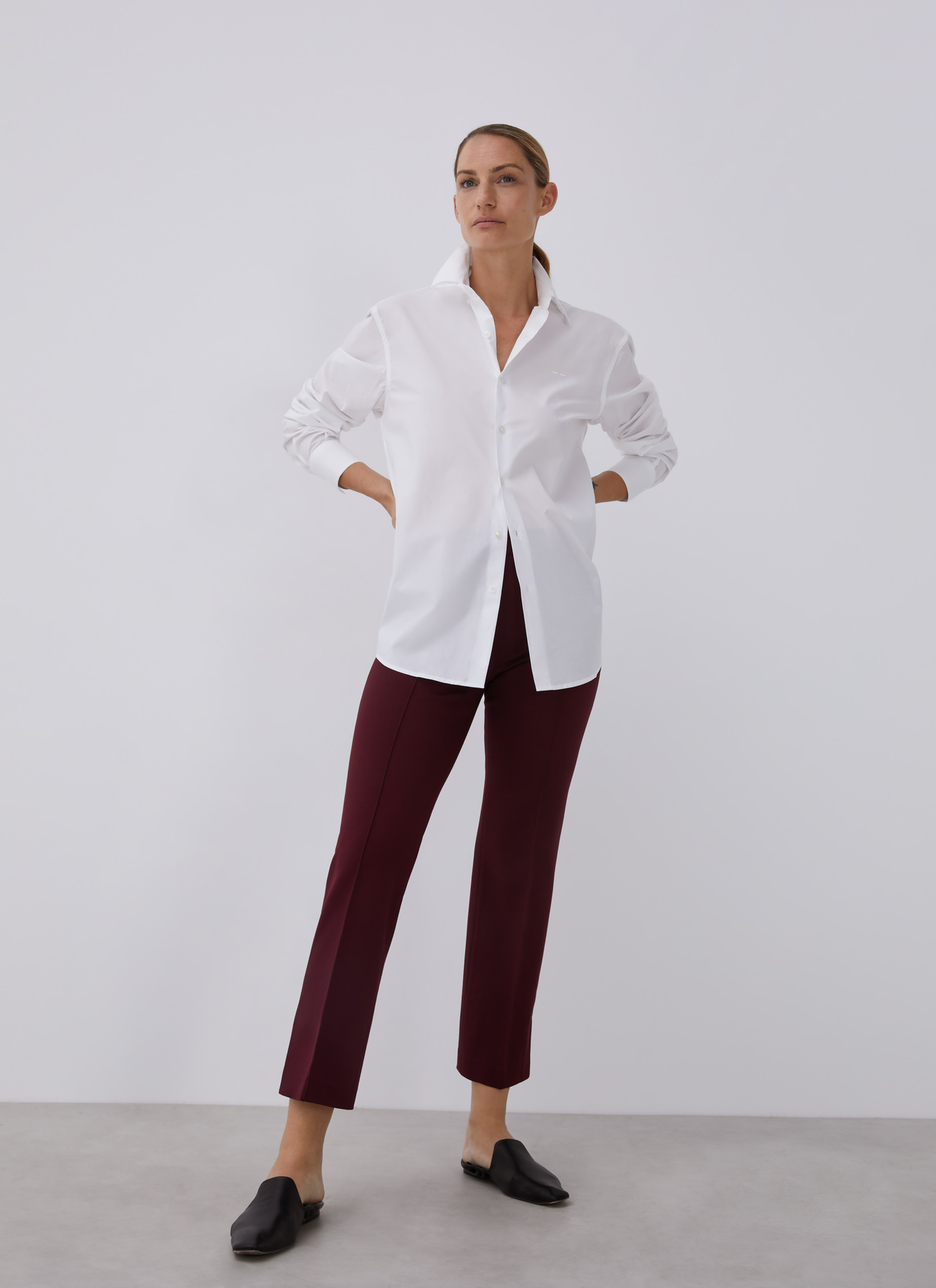 Straight trousers with French seams image number 5
