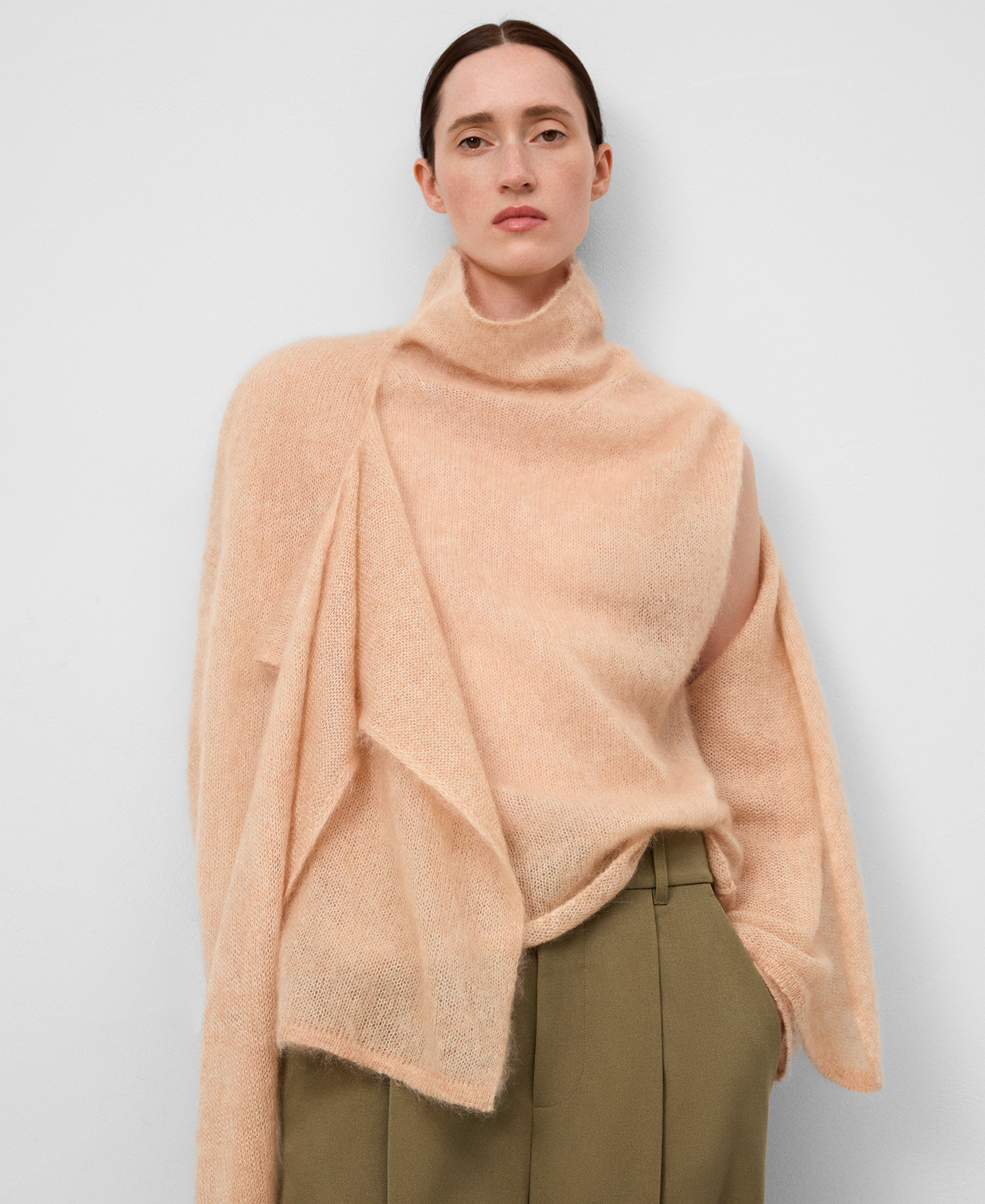 Cárdigan punto cuello bufanda mujer image number 4