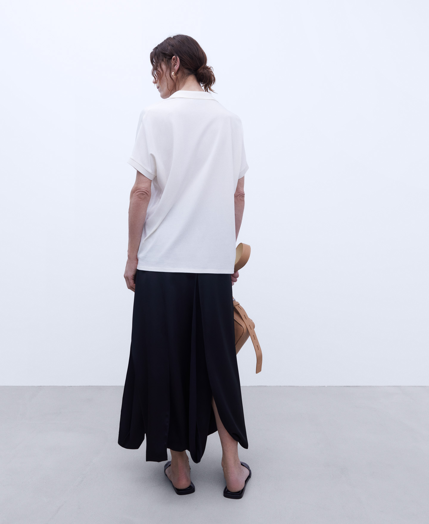 Japanese sleeve fluid T-shirt image number 2