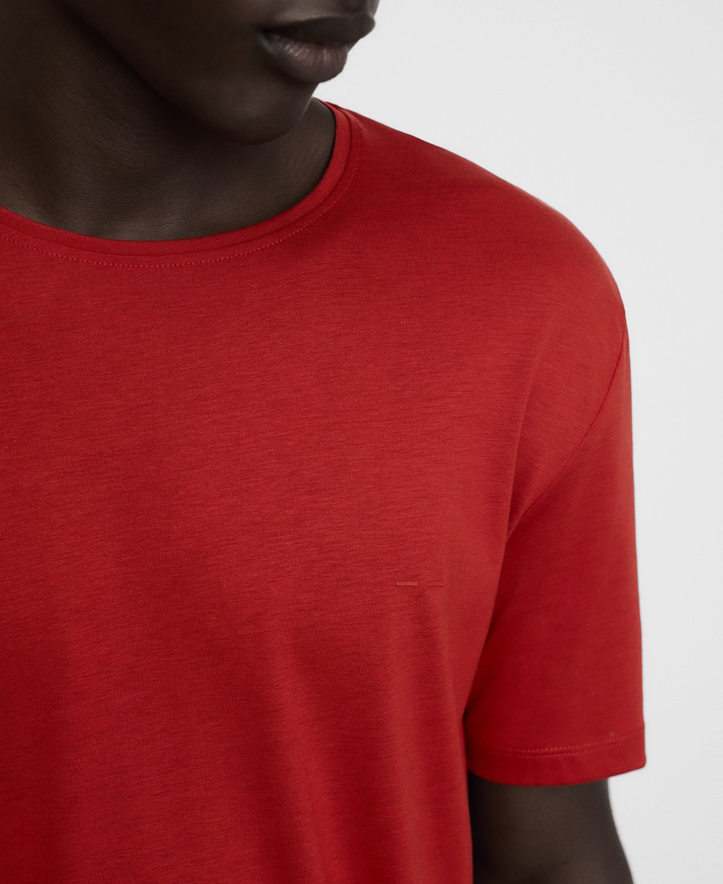 T-shirt regular fit en lyocell et coton image number 3