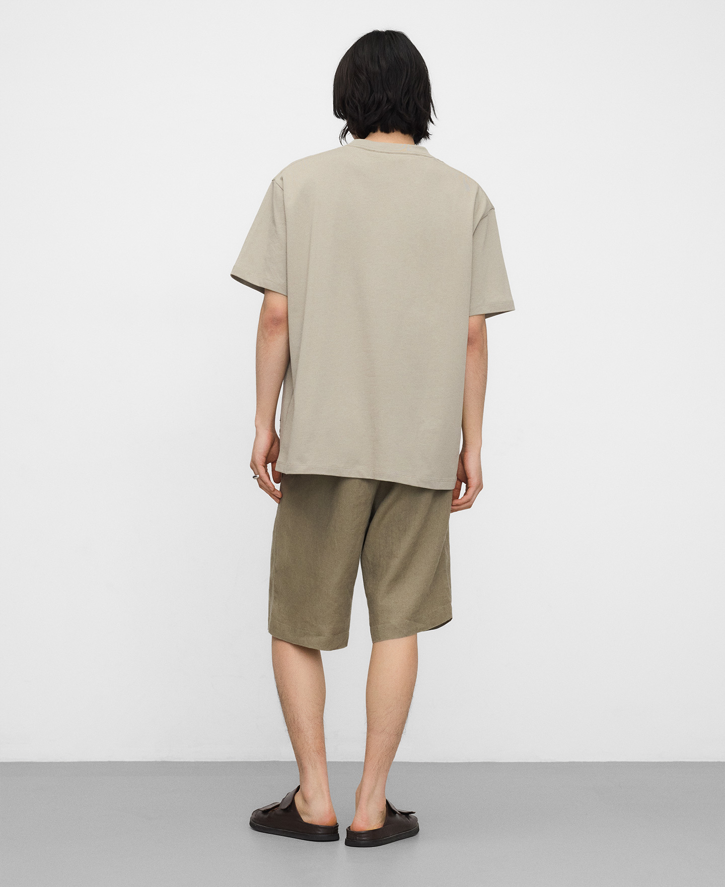 Camiseta oversize bordada em algod&atilde;o image number 2