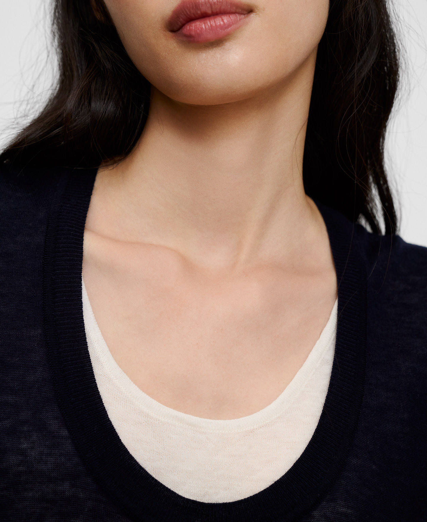 Merino wool double-layer knit sweater image number 3