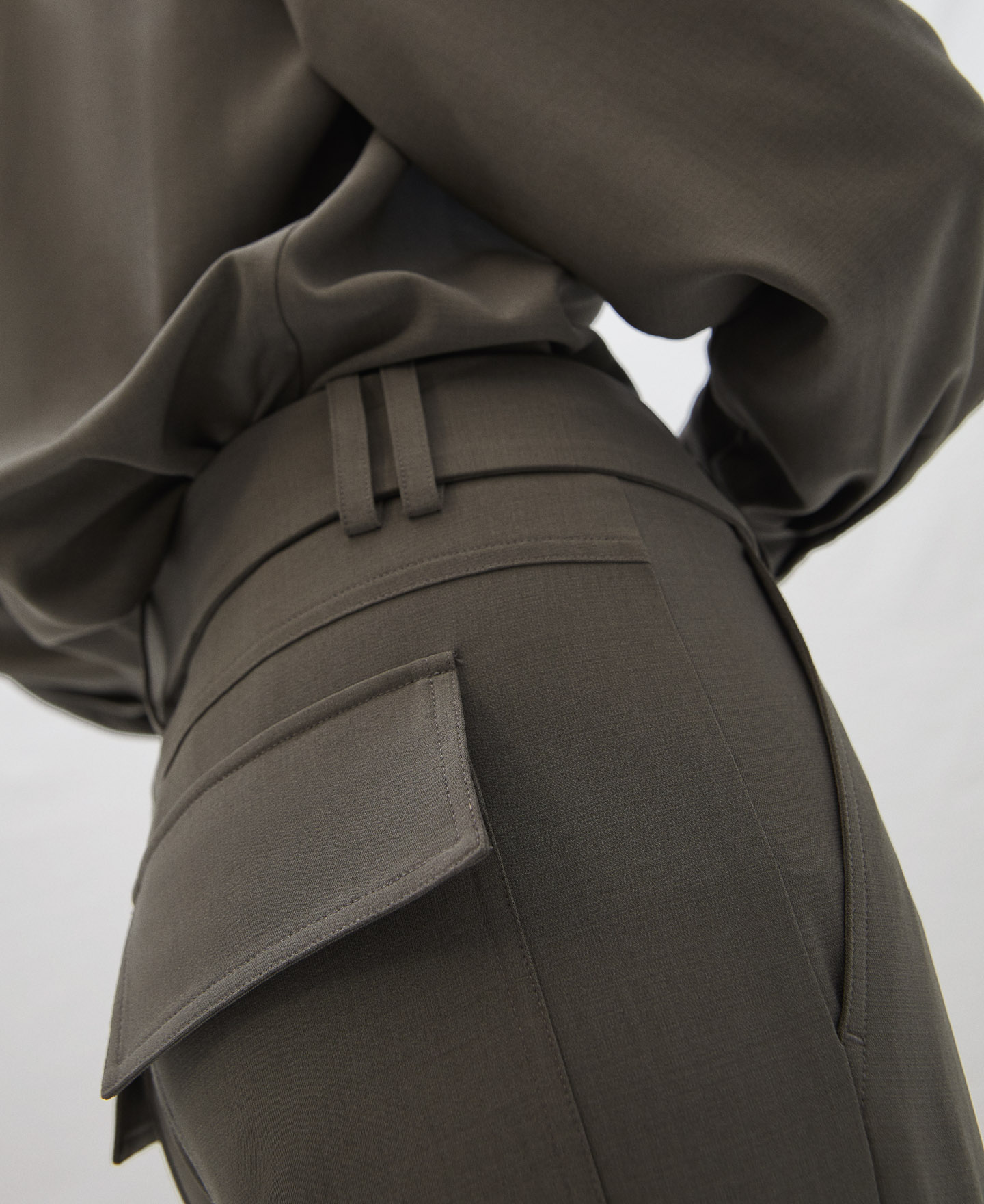 Relaxed fit jogger trousers image number 3