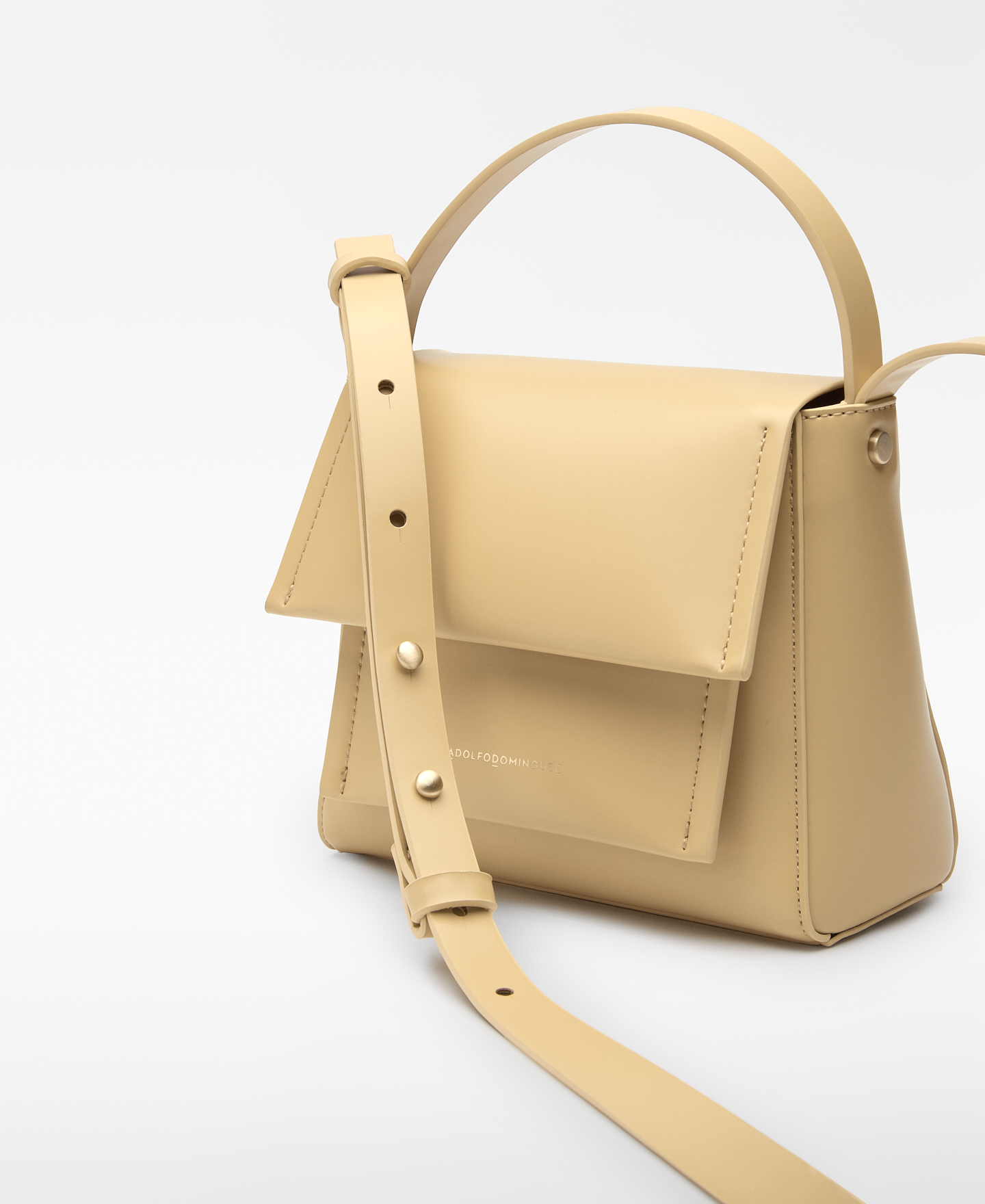 Mini bolsa a tiracolo com aba em Pele Não Pele para mulher image number 3