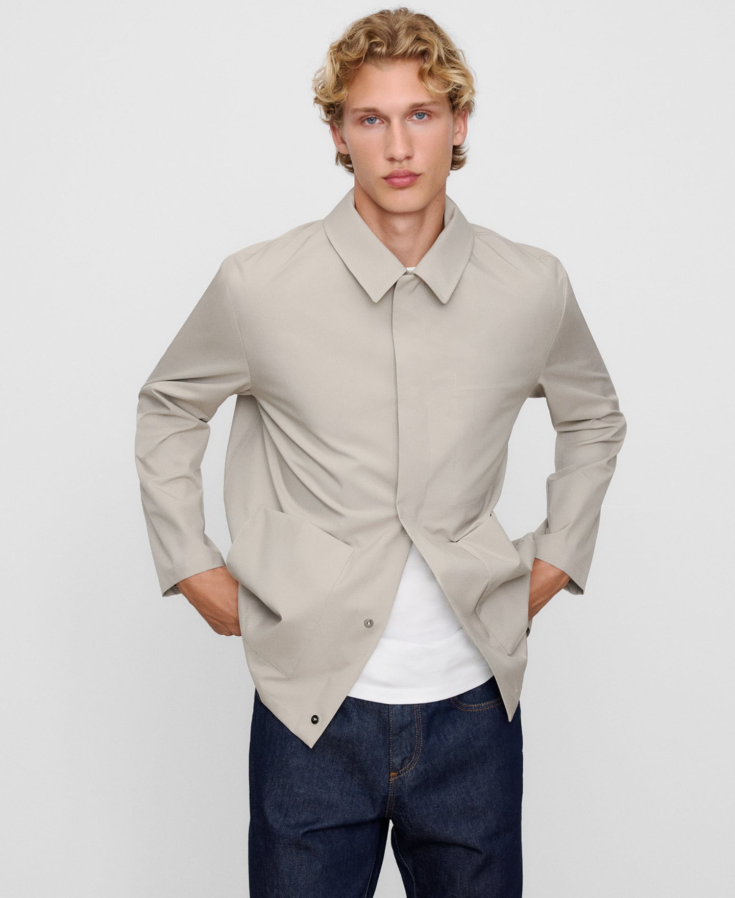 Nylon spread collar jacket image number 5