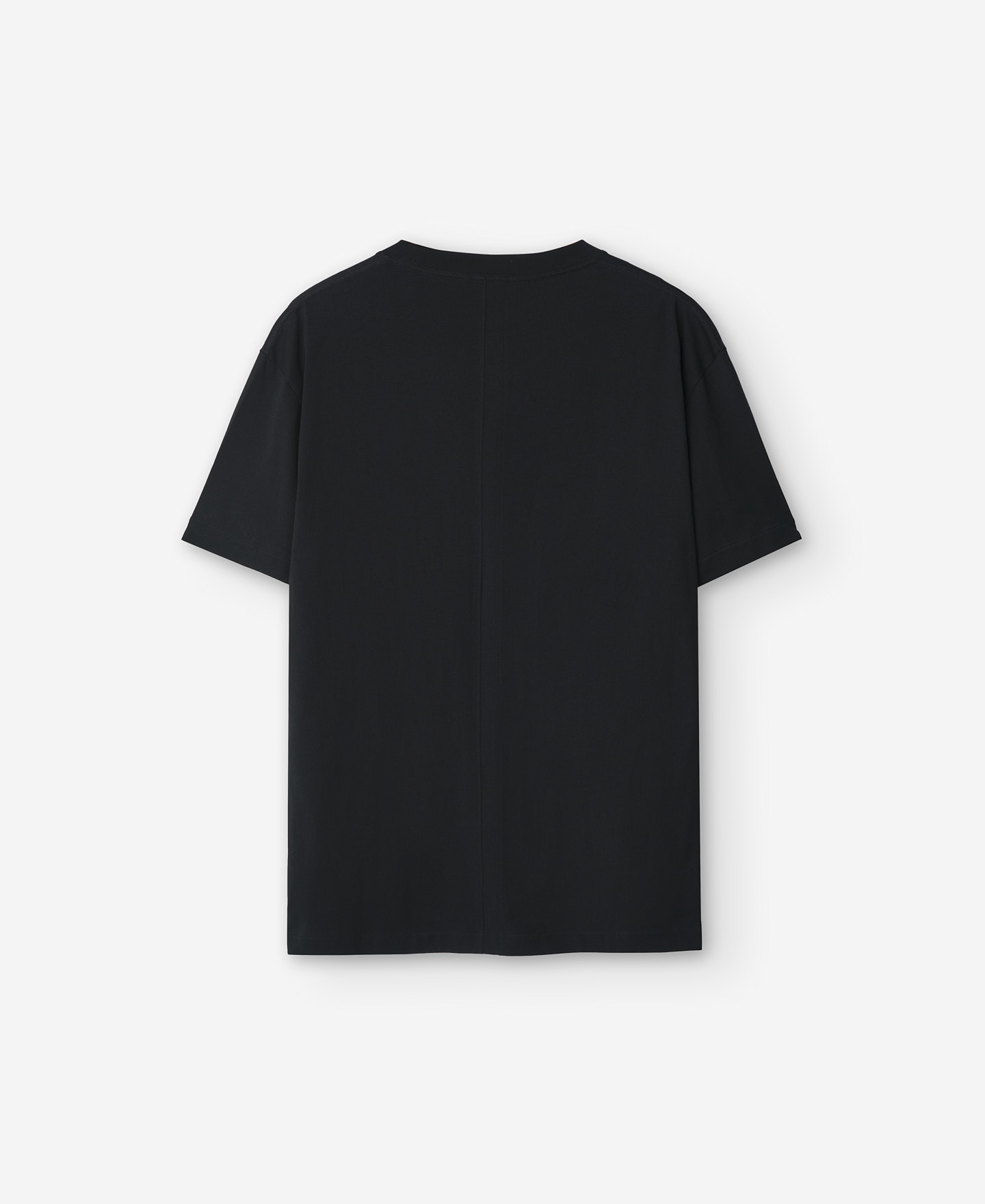 Camiseta negra cuello caja image number 5