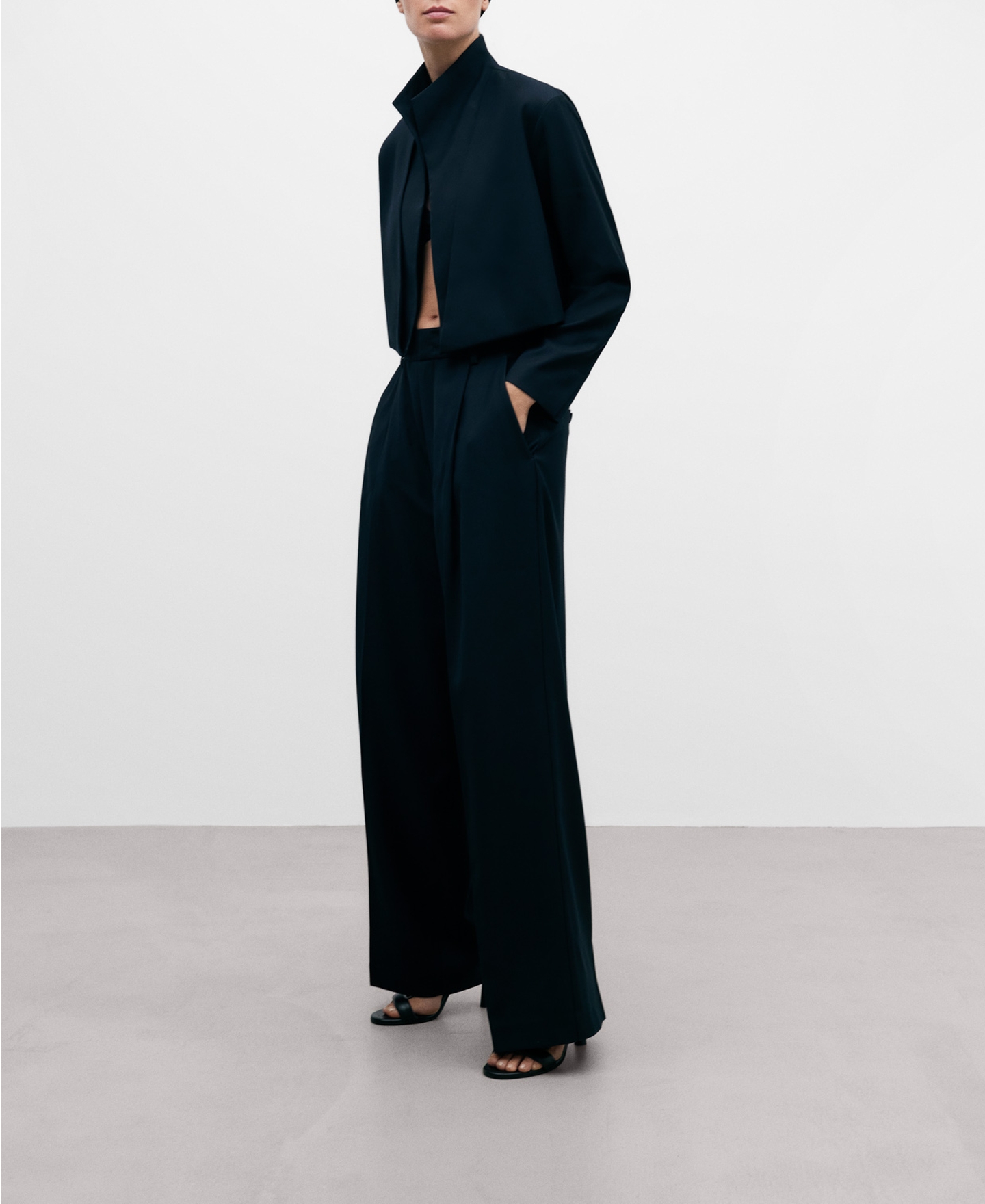 Short tailored jacket image number 1