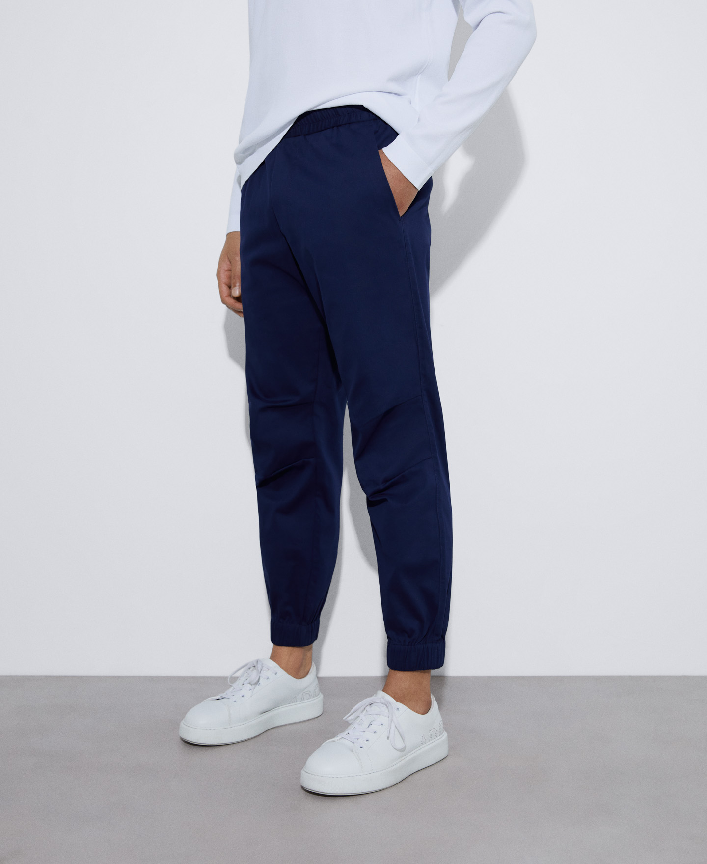Cotton jogger pants image number 0
