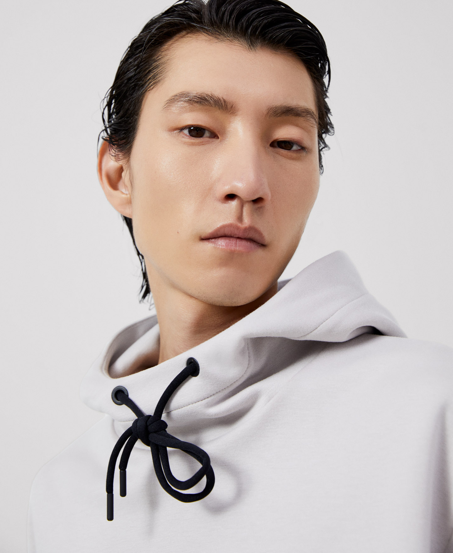 Turtleneck viscose hooded sweatshirt image number 3