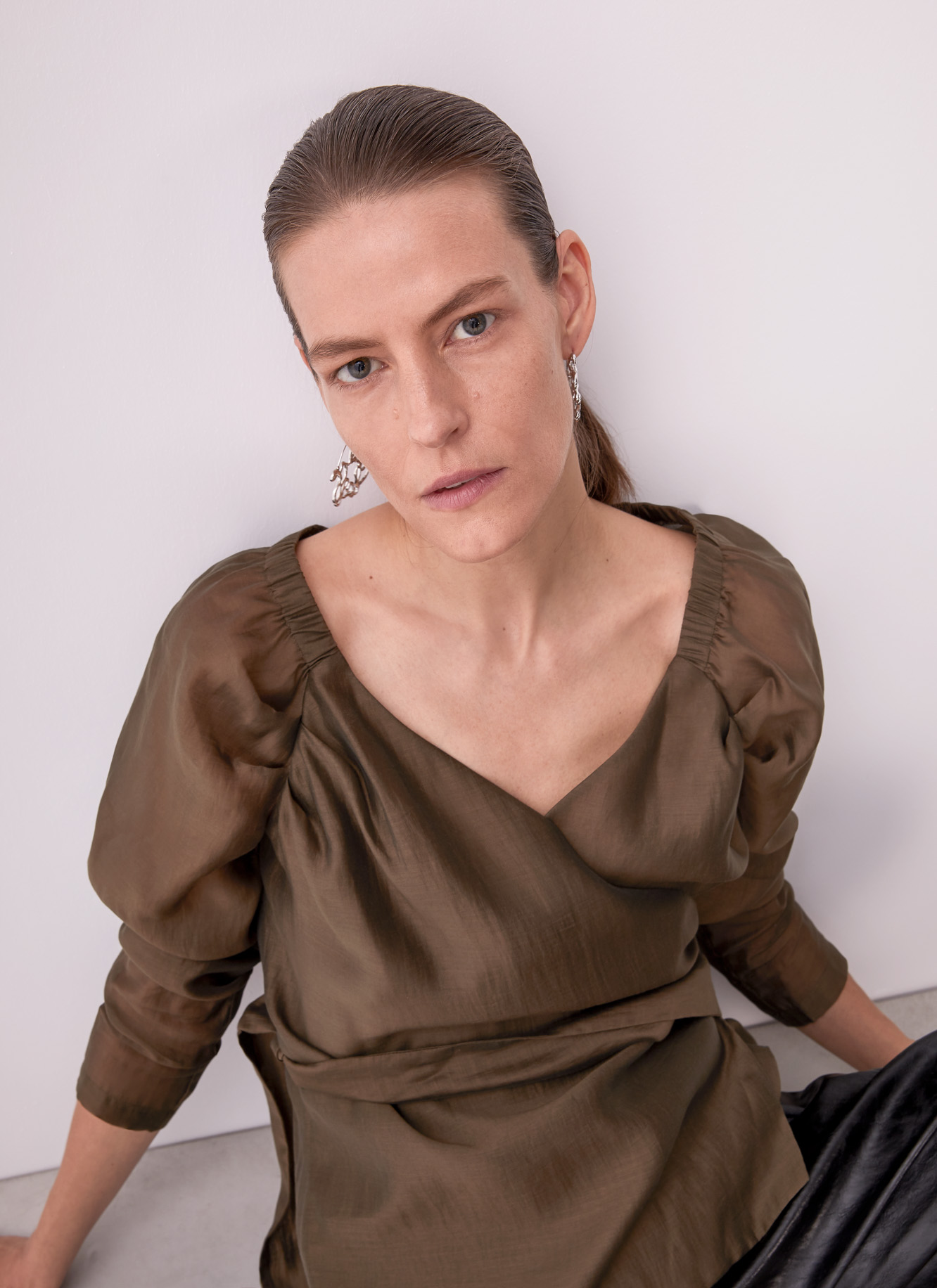 Wrap shirt with belt image number 2