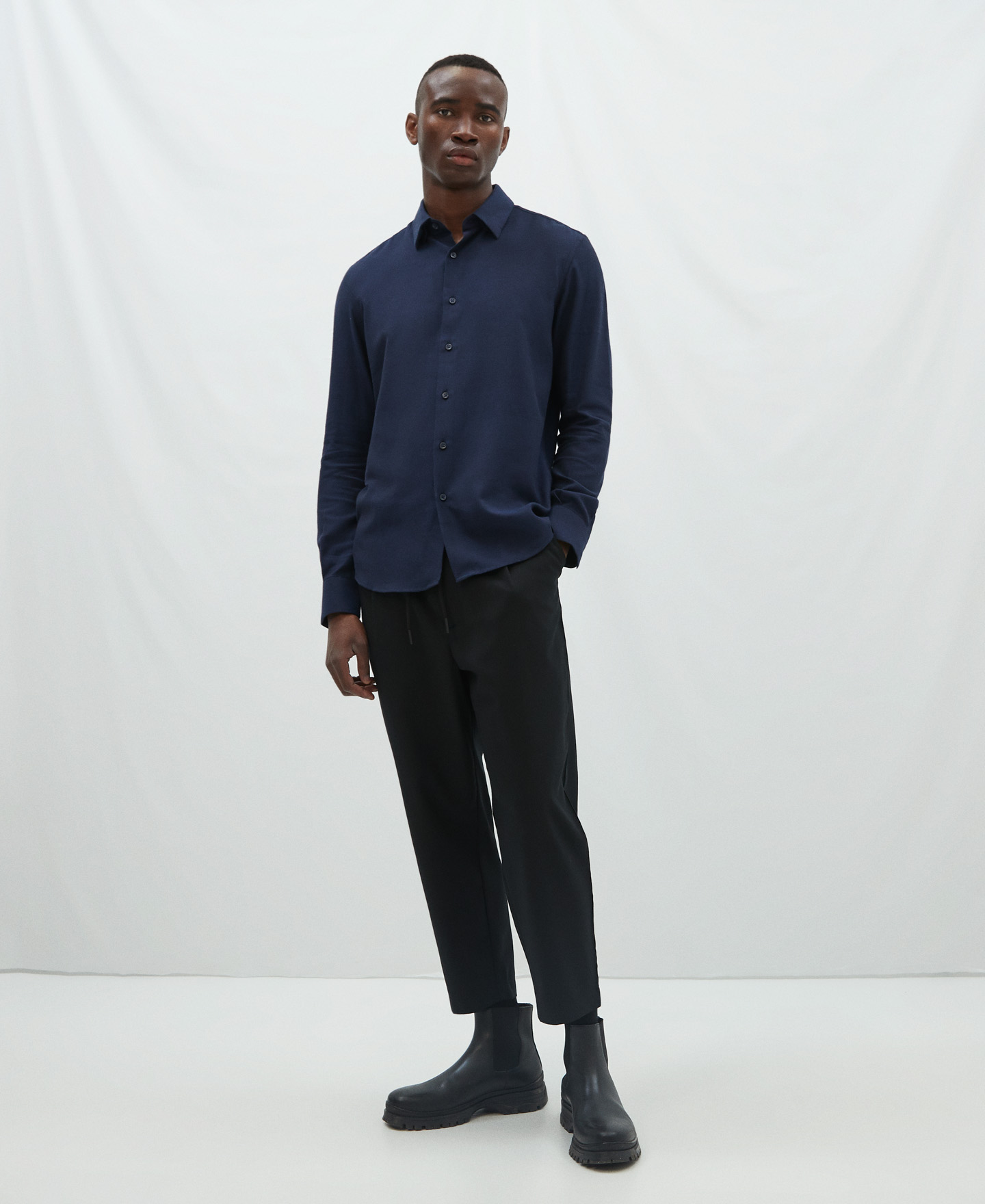 Cotton twill shirt image number 1